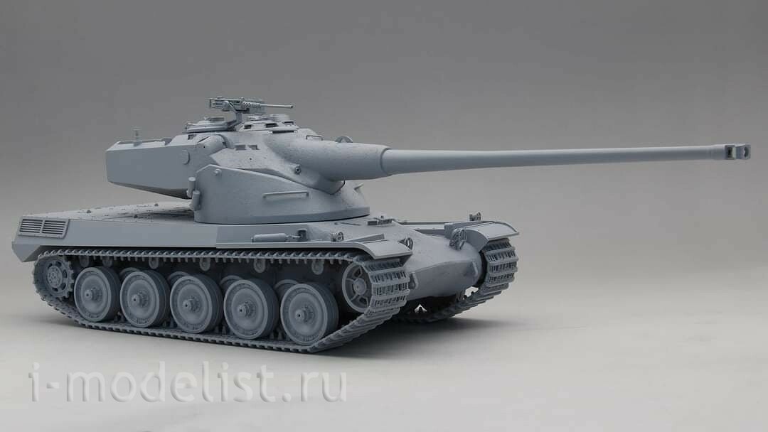 35A049 Amusing Hobby 1/35 Французский танк AMX-50B