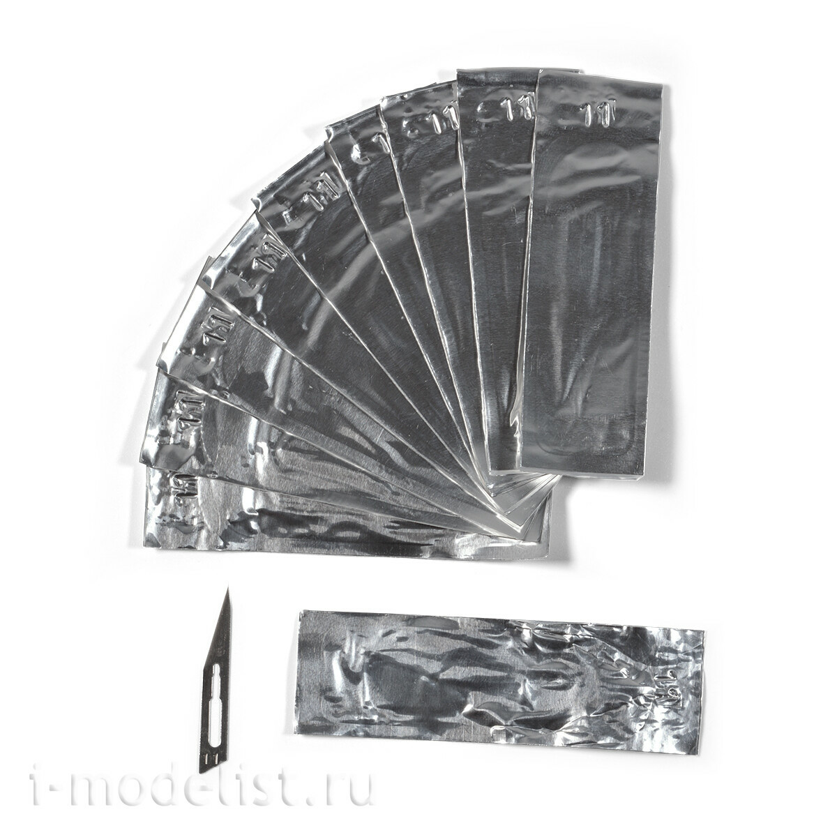 AK9545-A AK Interactive Прямые лезвия для AK9545 (10 шт.) / Straight Blades For AK9545 (10 Units)