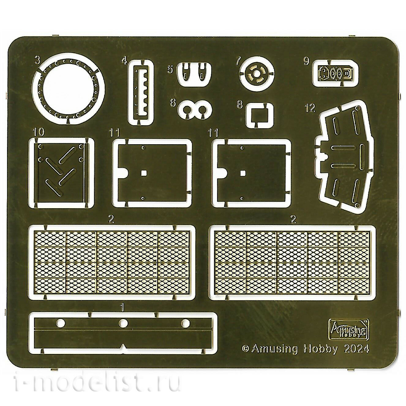 35A060 Amusing Hobby 1/35 Советский танк Т-80У с полным интерьером (по лицензии ОмскТрансМаш)
