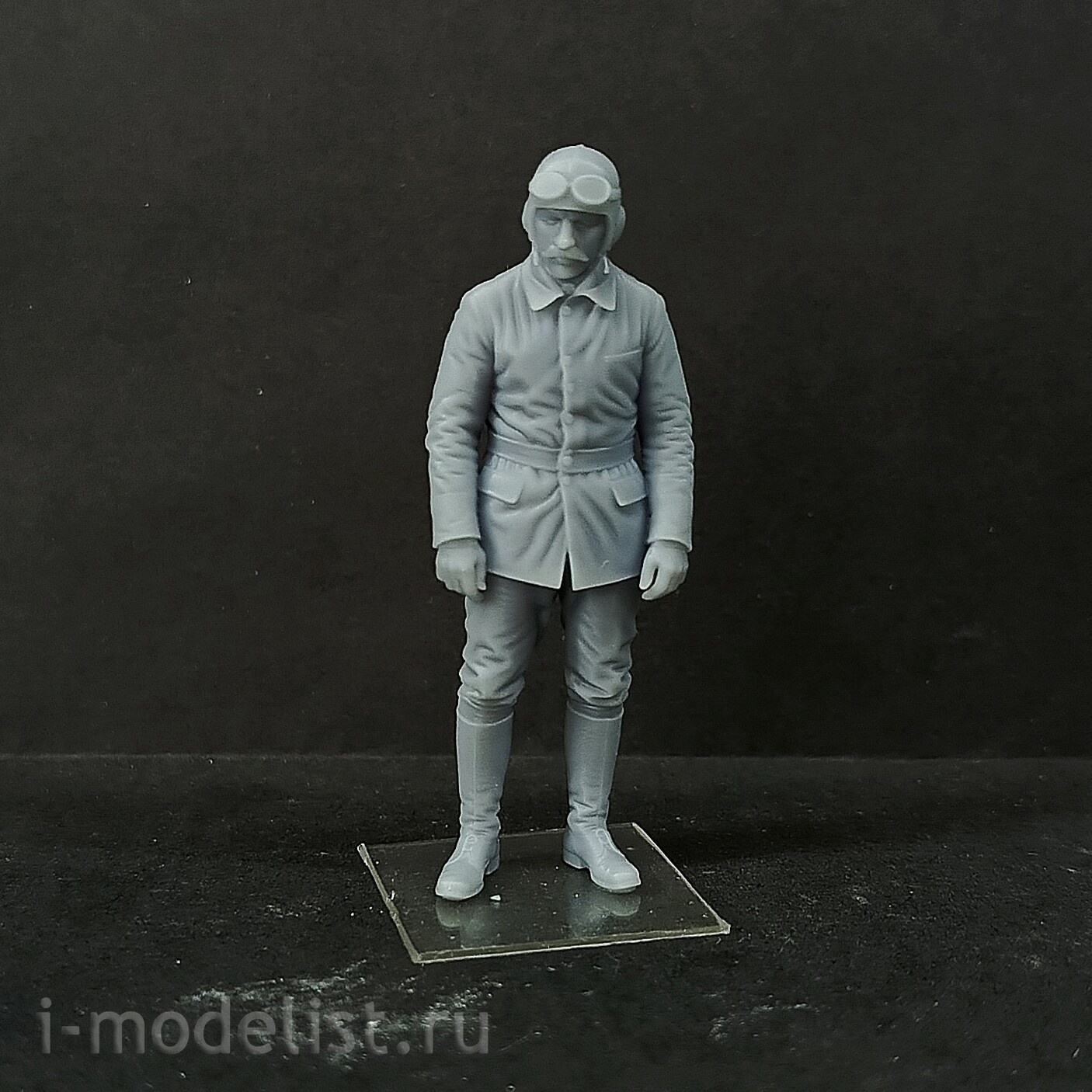 DMS-35295 ДМС 1/35 Фигурка Мотоциклист (1900-1930)