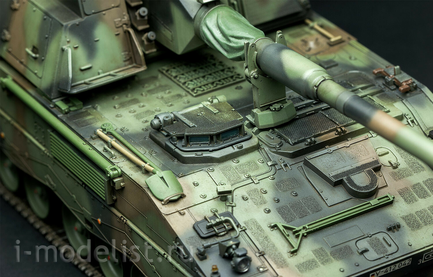 TS-012 Meng 1/35  Немецкая САУ Panzerhaubitze 2000 (PzH2000)