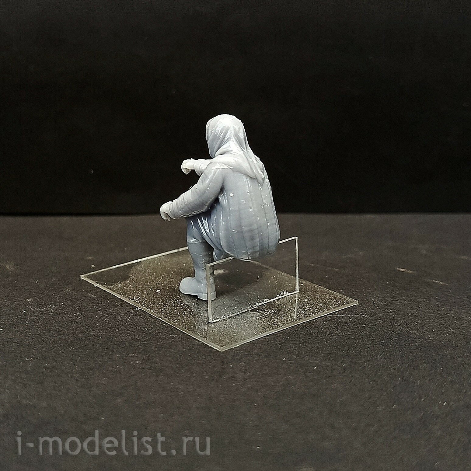 DMS-43010 ДМС 1/43 Фигурка Трактористка АСХТЗ-НАТИ (СТЗ-3, СТЗ-8, СТЗ-8м, ХТЗ-3, АТЗ-3, Д-159, ЭТ-5 ЭНИН)