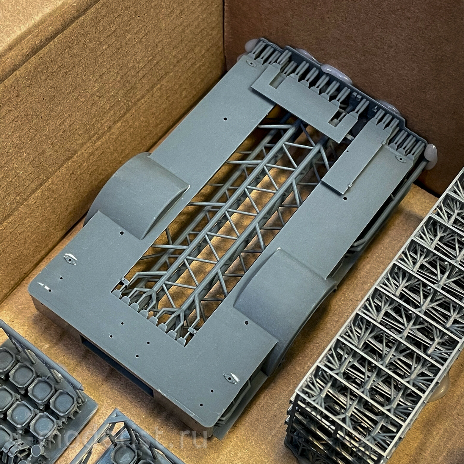 ММ35057 Моя модель 1/35 АУ-21 Автомобиль углекислотного тушения на базе грузового автомобиля 130