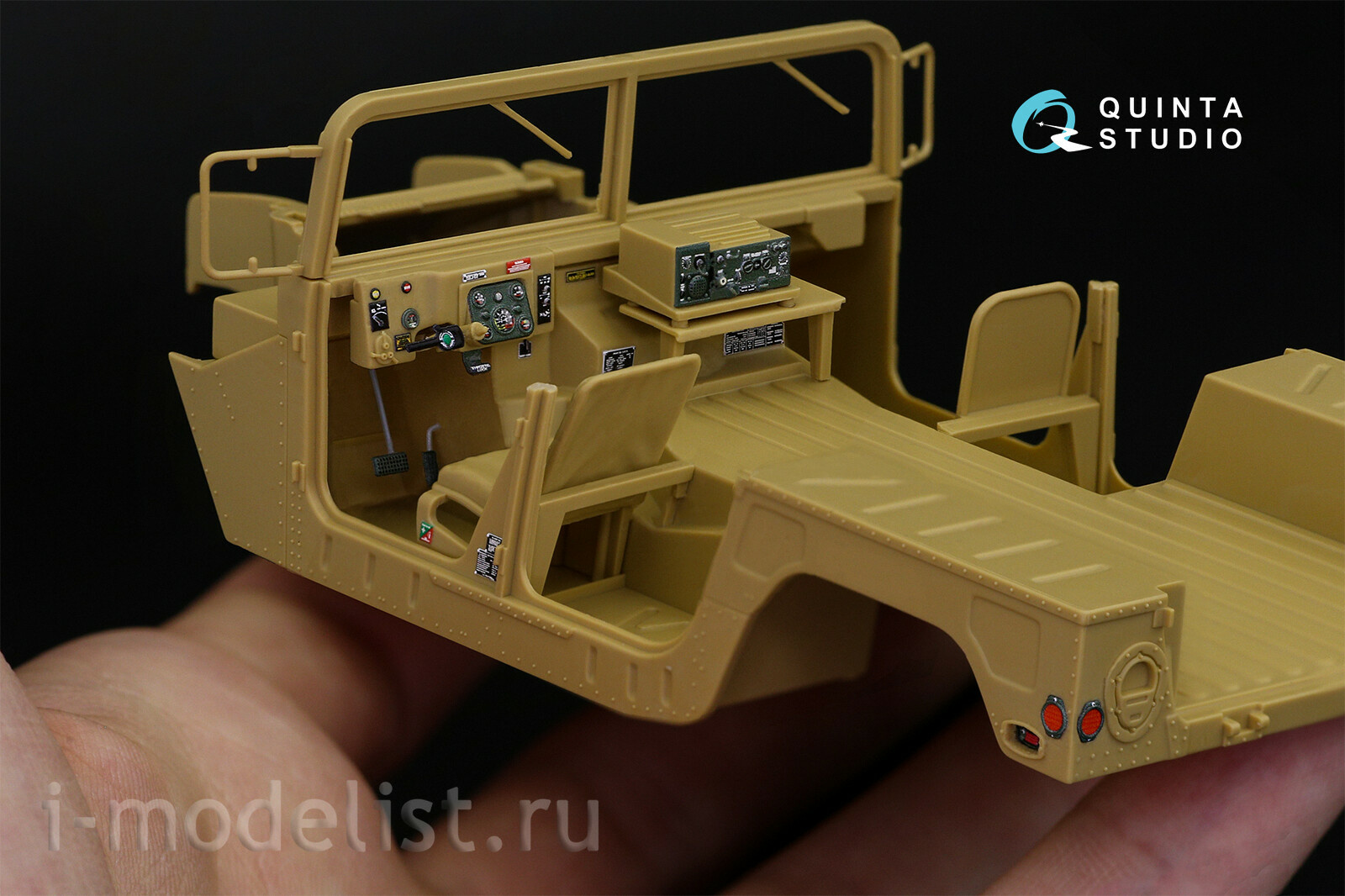 QD35039 Quinta Studio 1/35 3D Декаль интерьера кабины для семейства HUMVEE (Tamiya)
