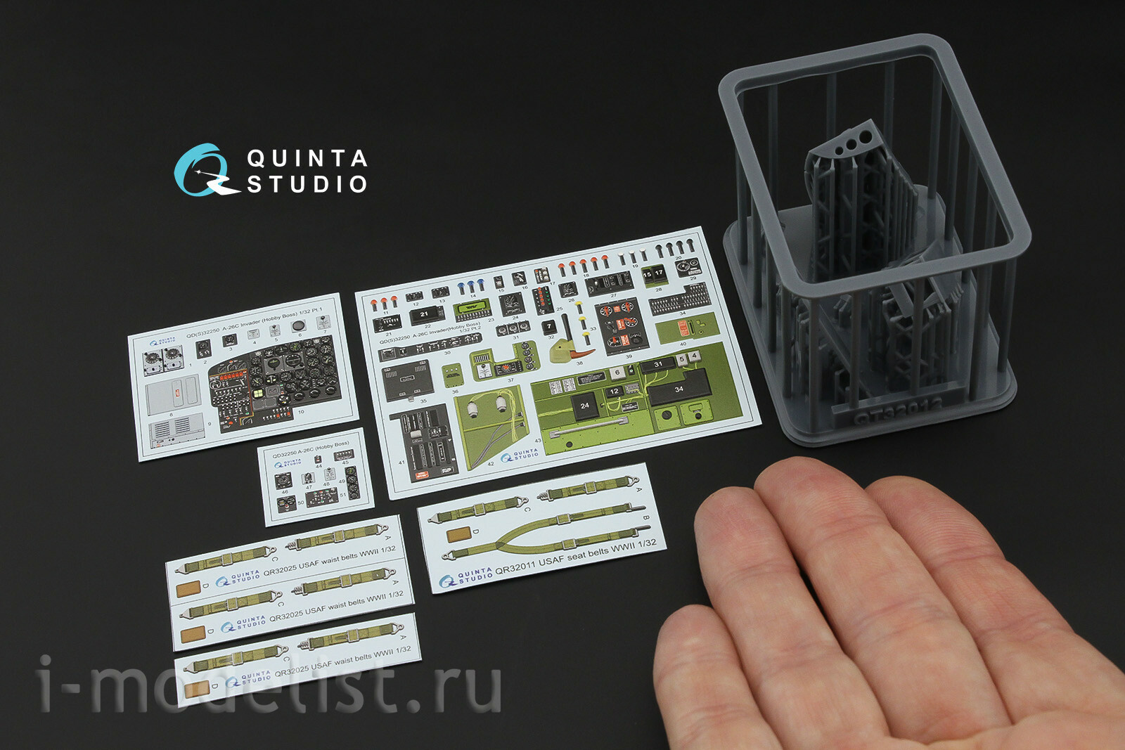 QD+32250 Quinta Studio 1/32 3D Декаль интерьера кабины A-26C Invader (HobbyBoss) (с 3D-печатными деталями)