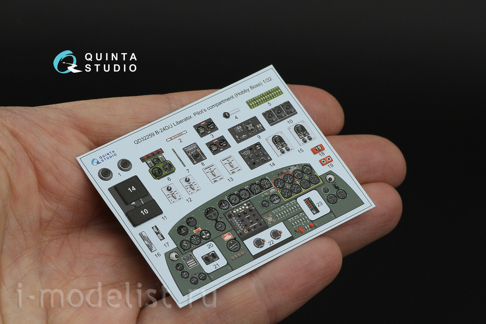 QD32259 Quinta Studio 1/32 3D Декаль интерьера кабины B-24D/B-24J Liberator: отсек пилотов (HobbyBoss)