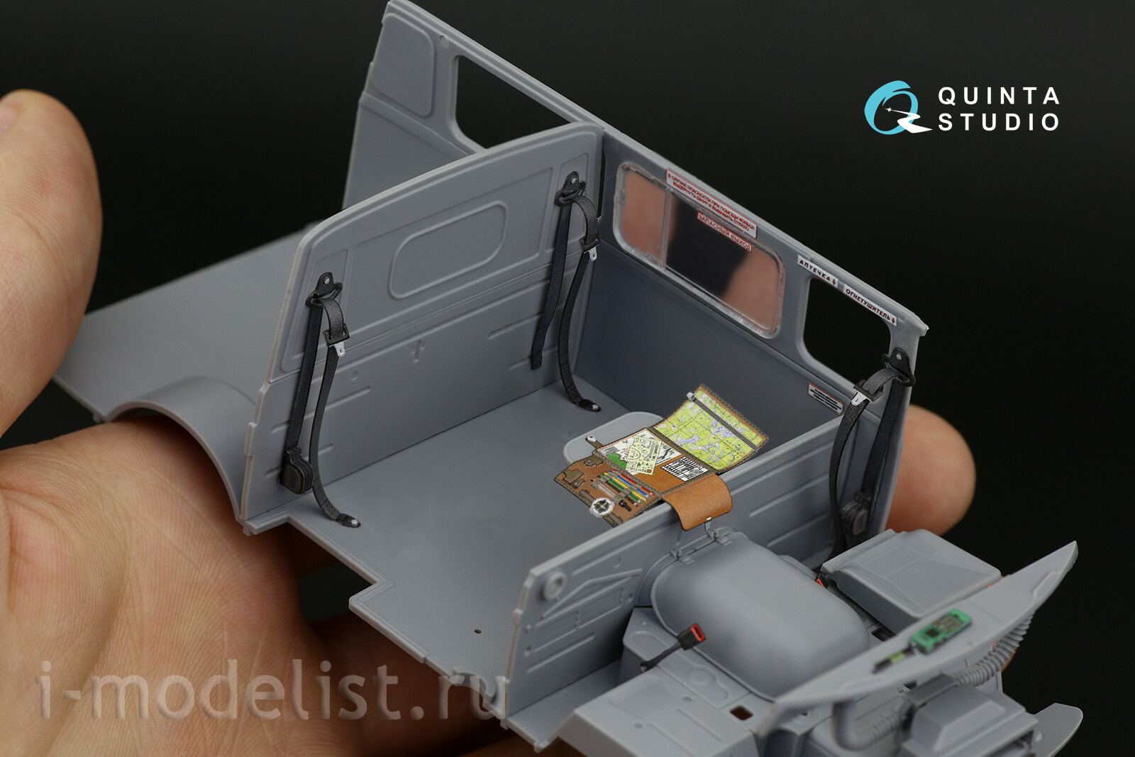 QD35045 Quinta Studio 1/35 3D Декаль интерьера кабины UAZ-3909 (Звезда)