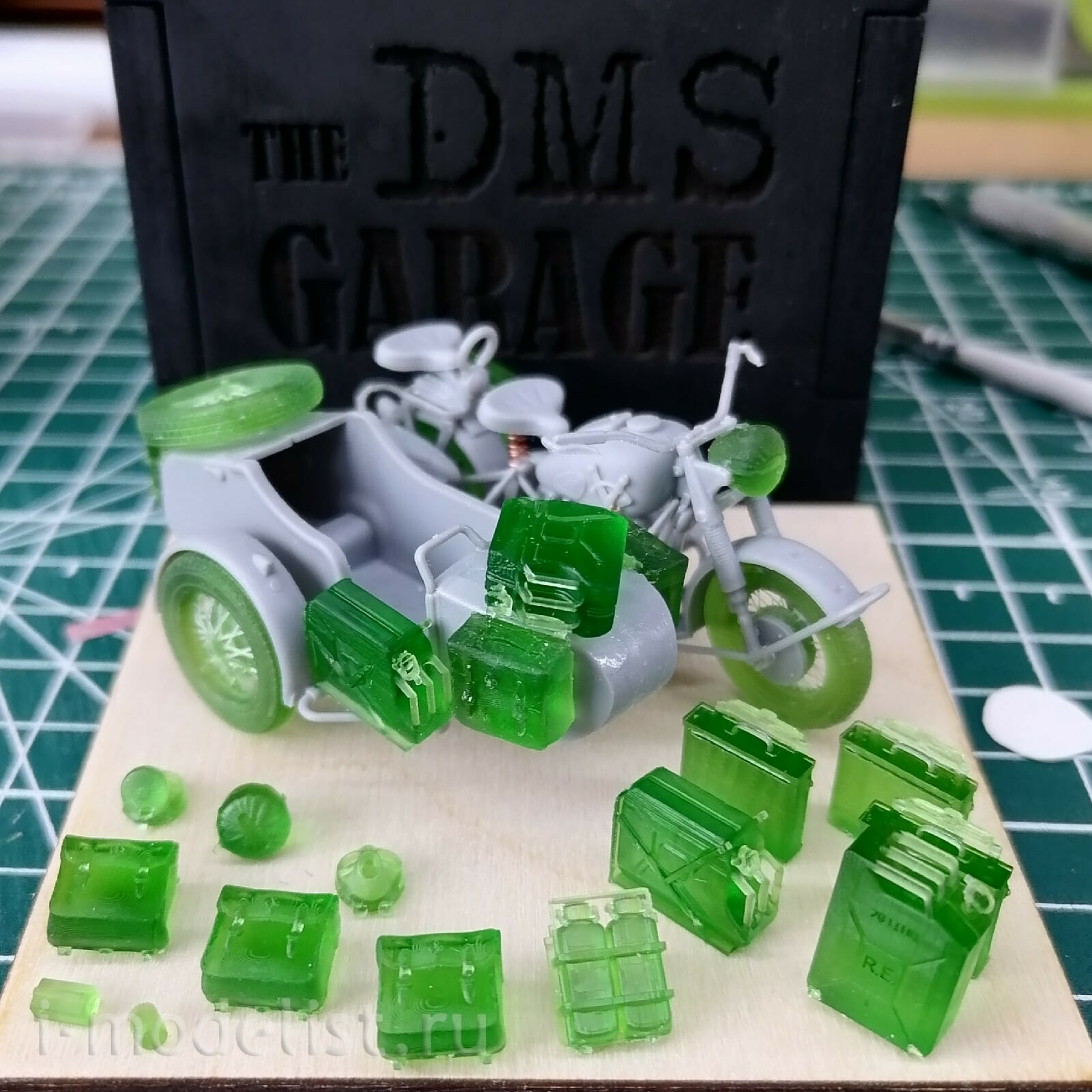DMS-35022 ДМС 1/35 Обвес для немецких мотоциклов