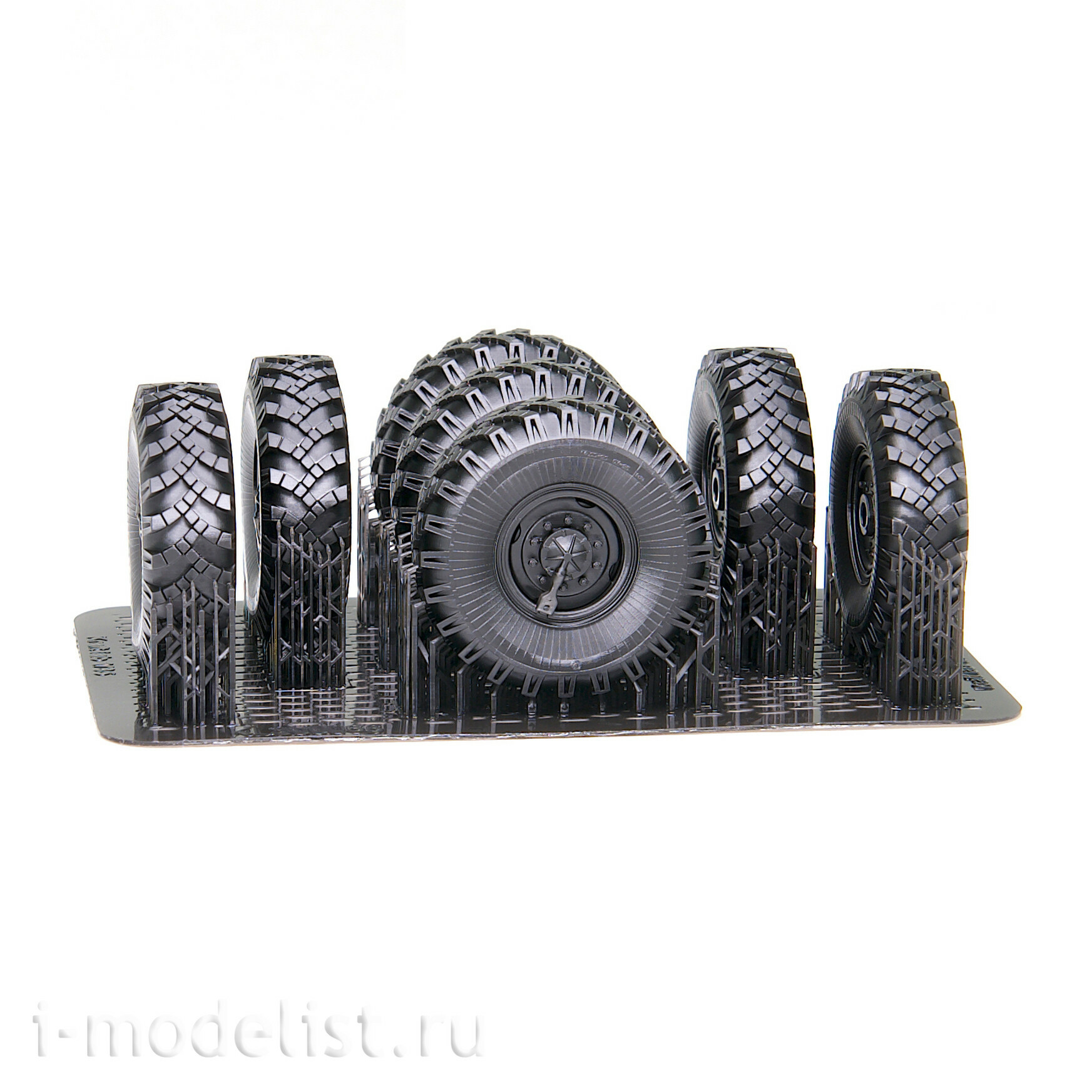 KL350066 Kraft Lab 1/35 Комплект колес в сборе с шинами ОИ-25 (Ранние)