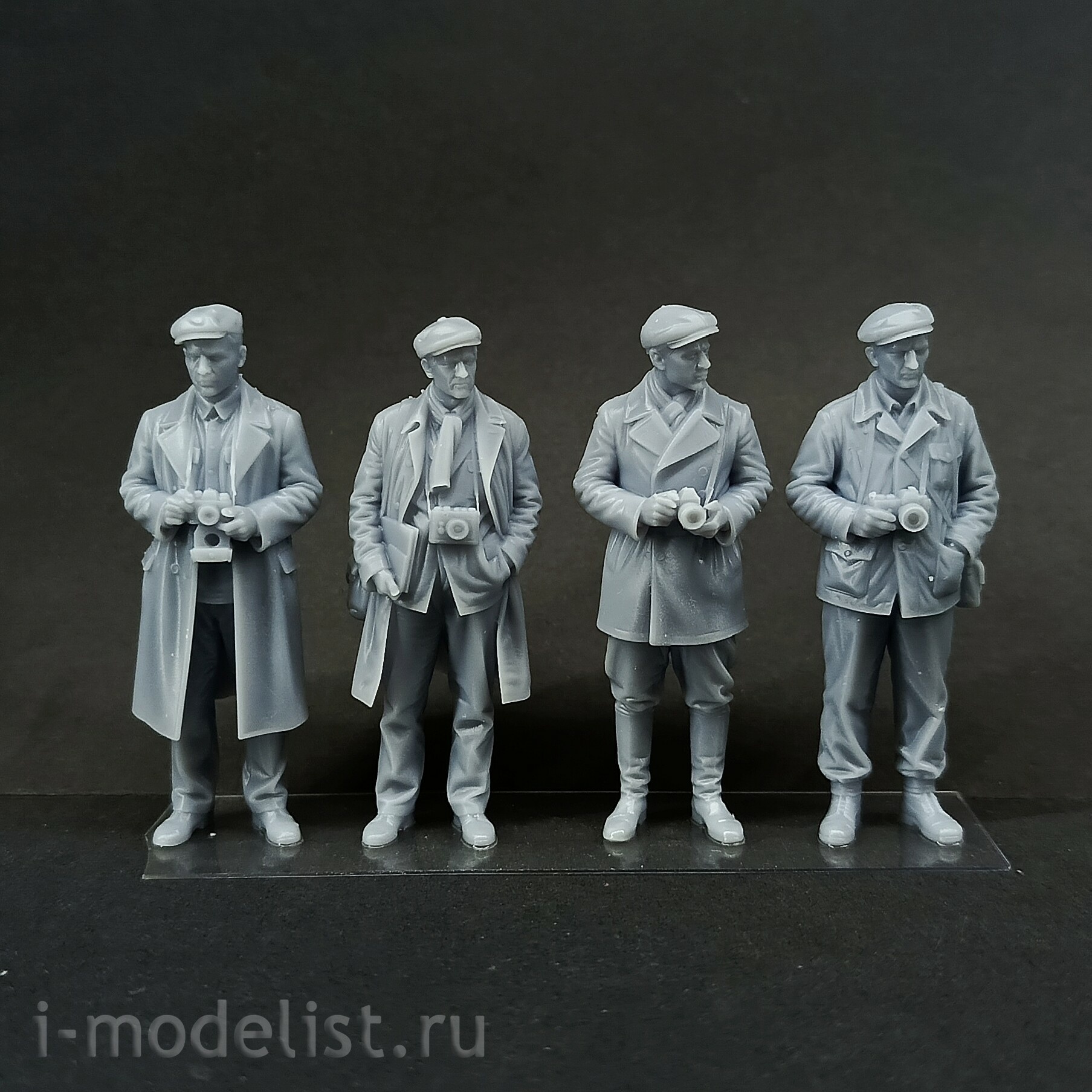 DMS-43029 ДМС 1/43 Фигурки фотокорреспонденты СССР