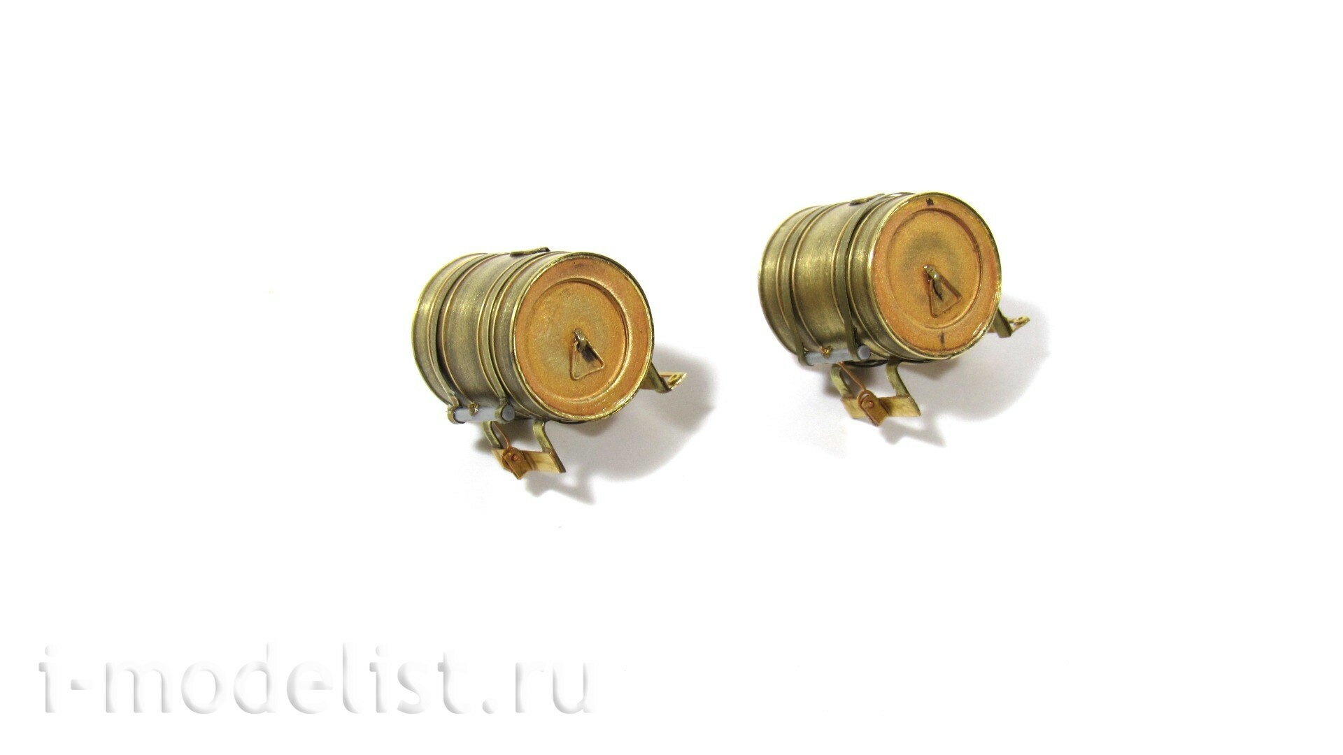 035296 Микродизайн 1/35 Набор фототравления дымовых шашек БДШ-5 позднего типа
