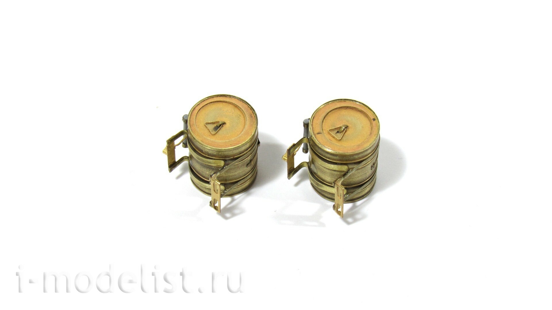 035296 Микродизайн 1/35 Набор фототравления дымовых шашек БДШ-5 позднего типа