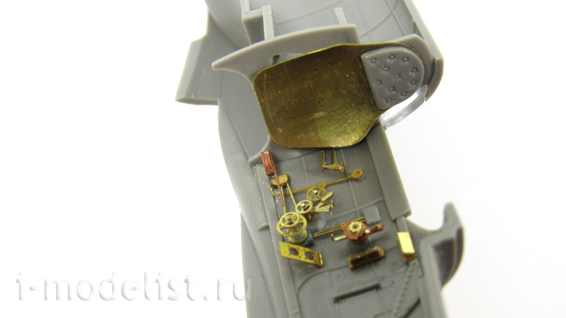 048215 Микродизайн 1/48 Набор фототравления для сборных моделей ЛаГГ-3 (ICM)