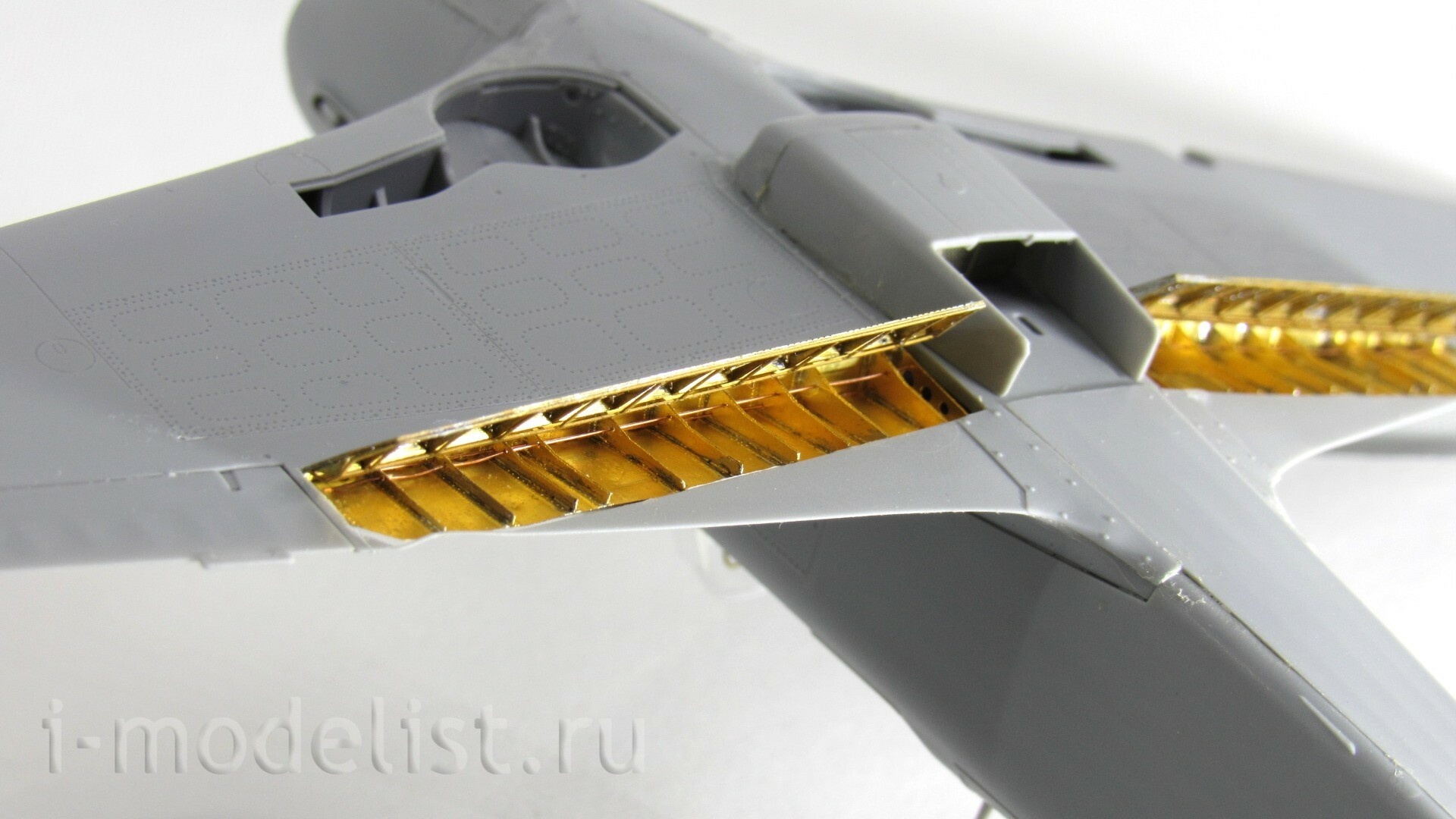 048071 Микродизайн 1/48 Набор фототравления посадочных щитков на Я-7Б/Я-9 (Звезда)