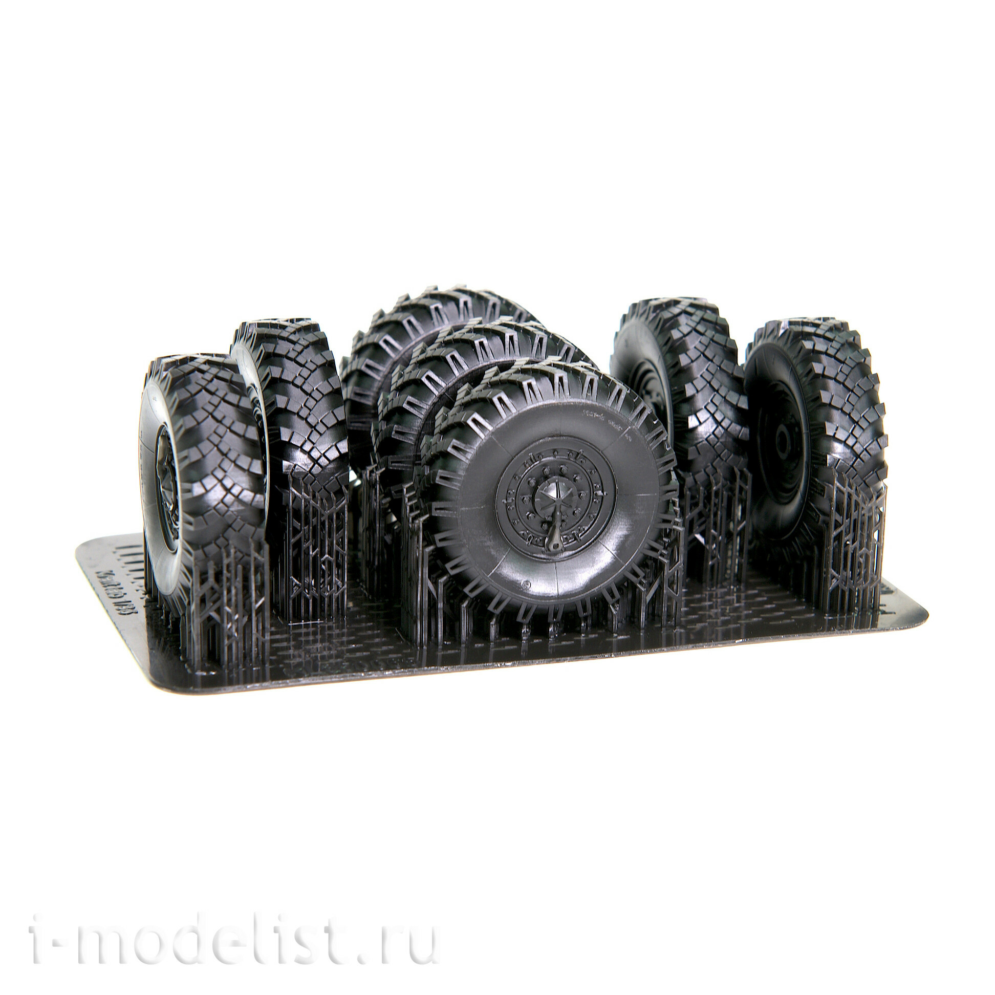 KL350065 Kraft Lab 1/35 Комплект колес в сборе с шинами ОИ-25 (Ранние)