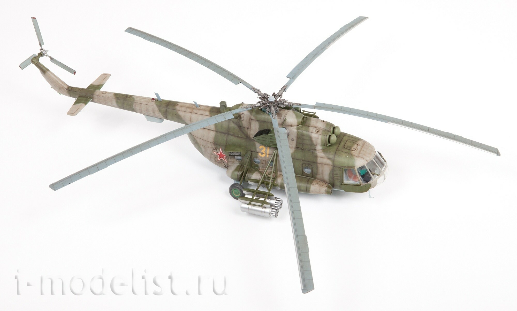 4828 Звезда 1/48 Советский многоцелевой вертолёт Ми-8МТ