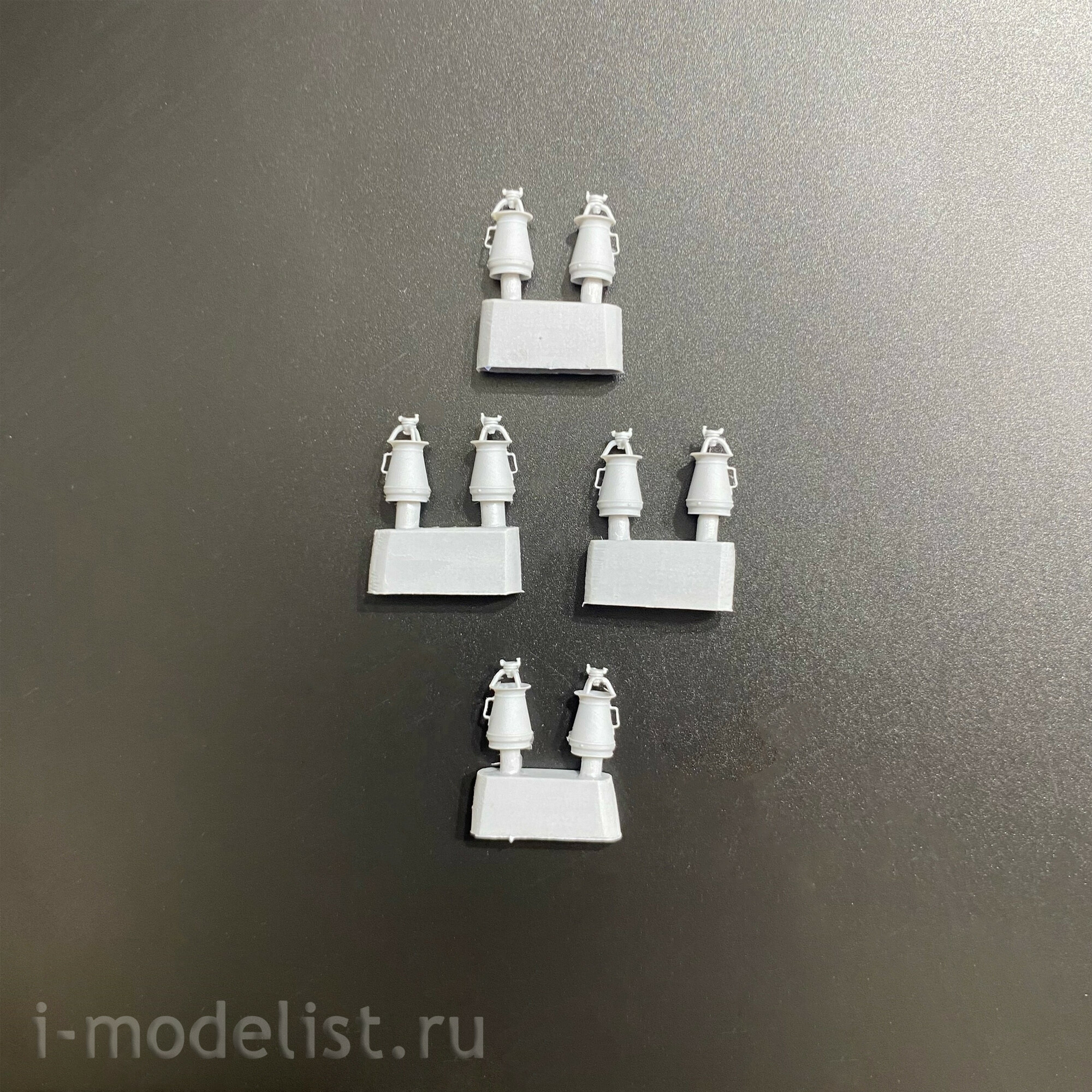 ASK72218 All Scale Kits (ASK) 1/72 Набор пеногенераторов ГПС-600 (8 шт.)