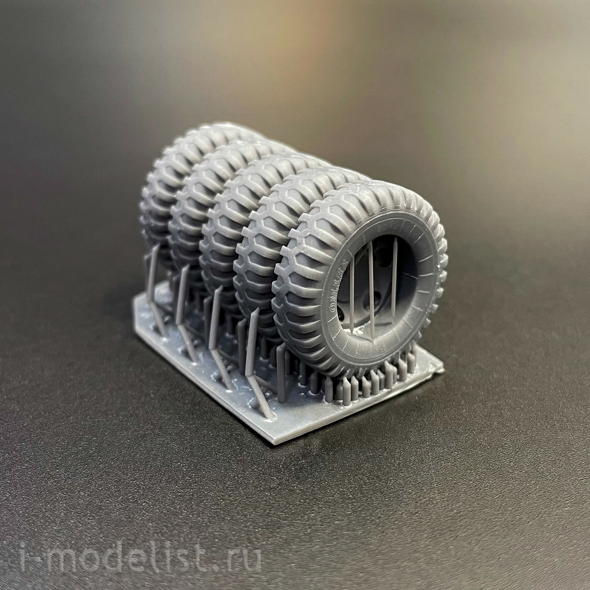 TL35016 GE Models 1/35 Колёса Dodge WC 
