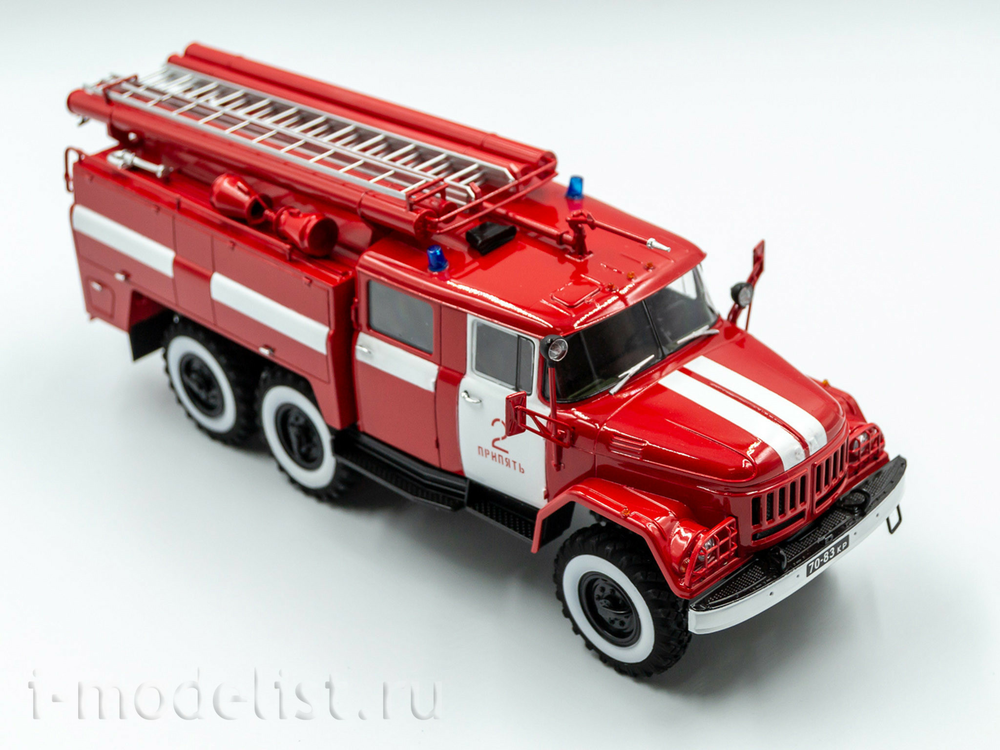 35519 ICM 1/35 Советский пожарный автомобиль АЦ-40-137А