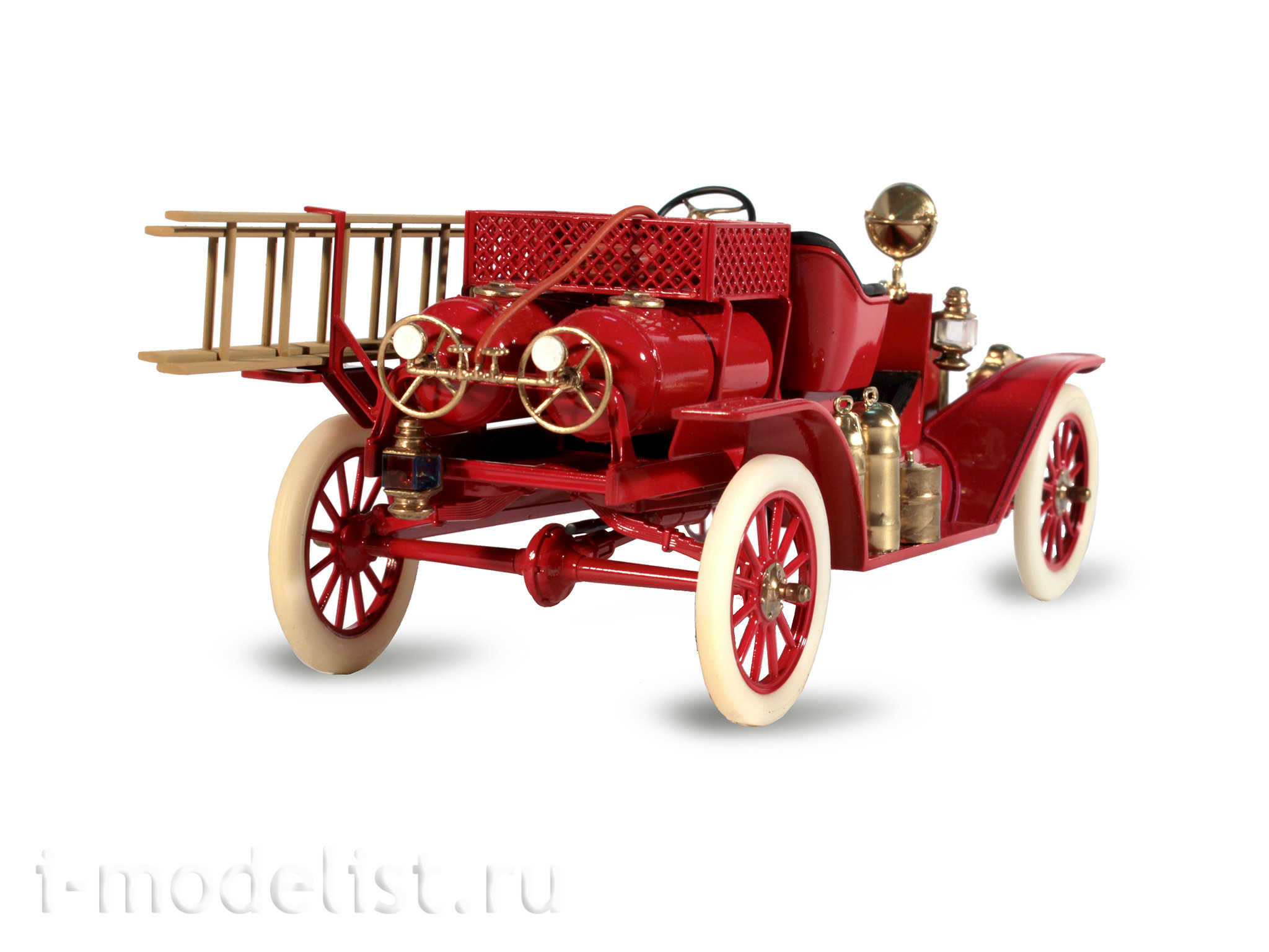 24017 ICM 1/24 Пожарный автомобиль Модель Т 1914 г. с экипажем