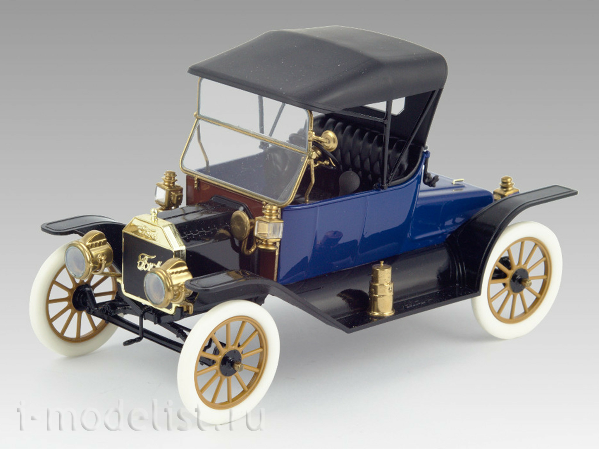 24001 ICM 1/24 Американский пассажирский автомобиль Model T Roadster 1913 г.
