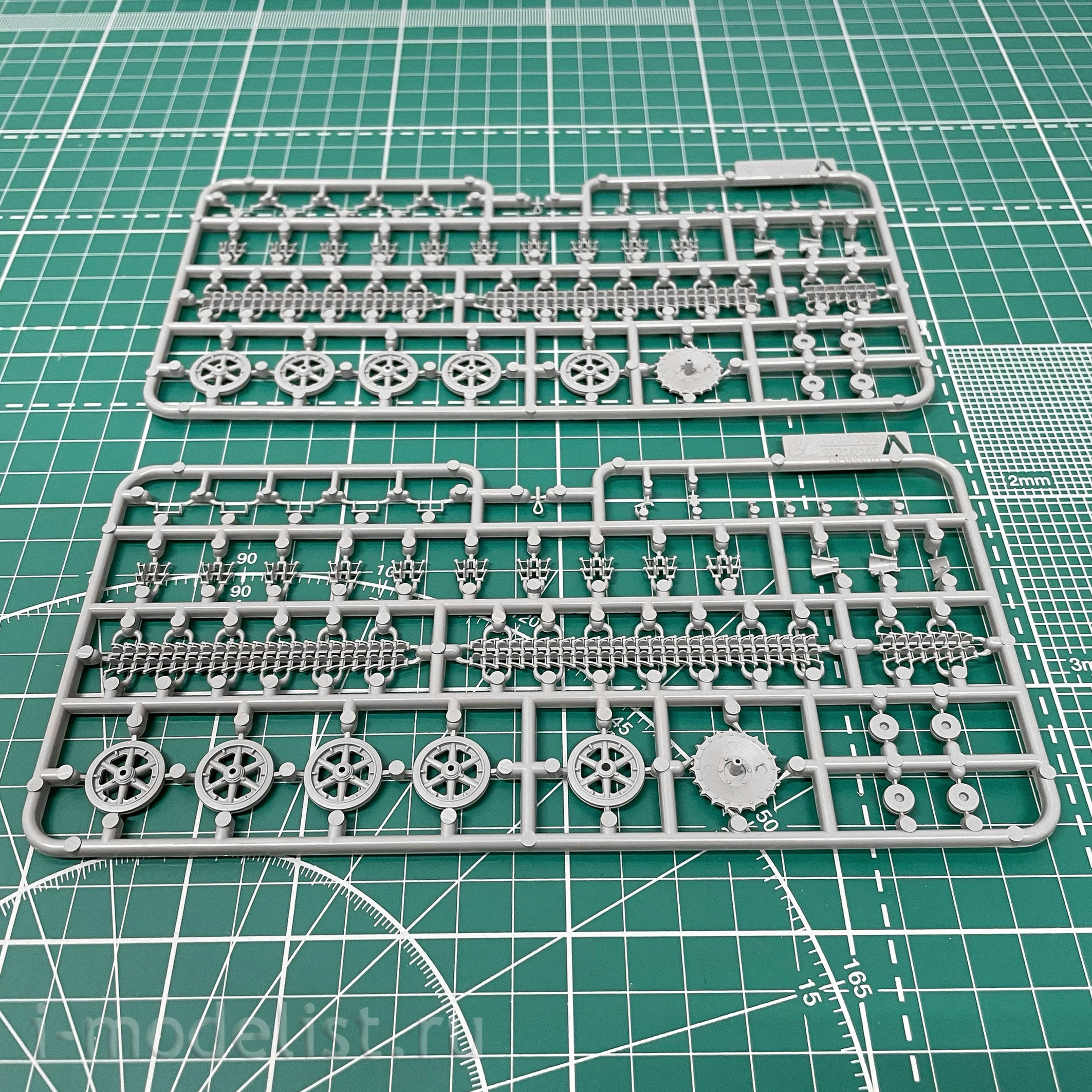 2145 Takom 1/35 Танки Pz.Kpfw. I Ausf. A & Pz.Kpfw. I Ausf. B 1+1
