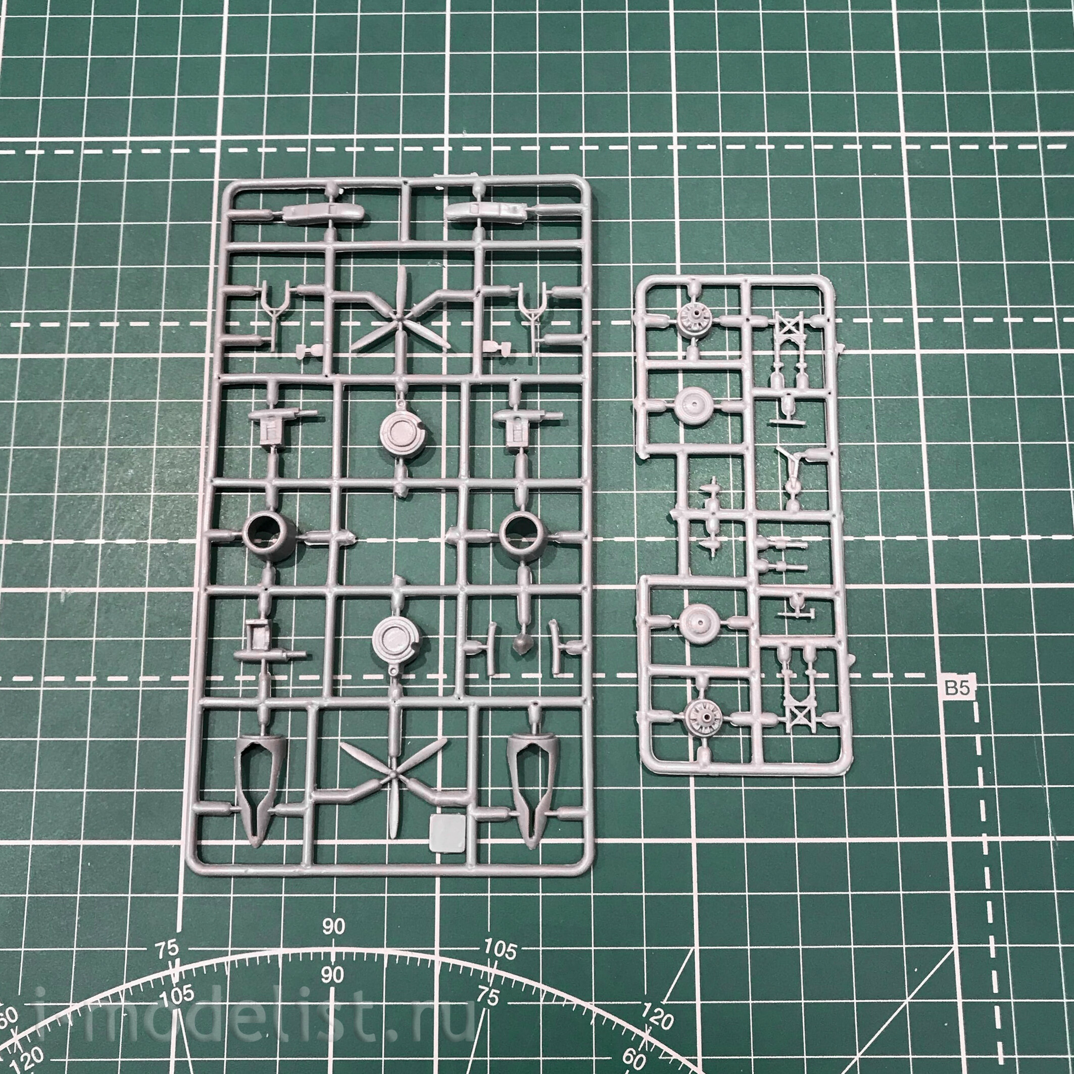 14439 Восточный экспресс 1/144 Транспортный самолет Douglas C-47