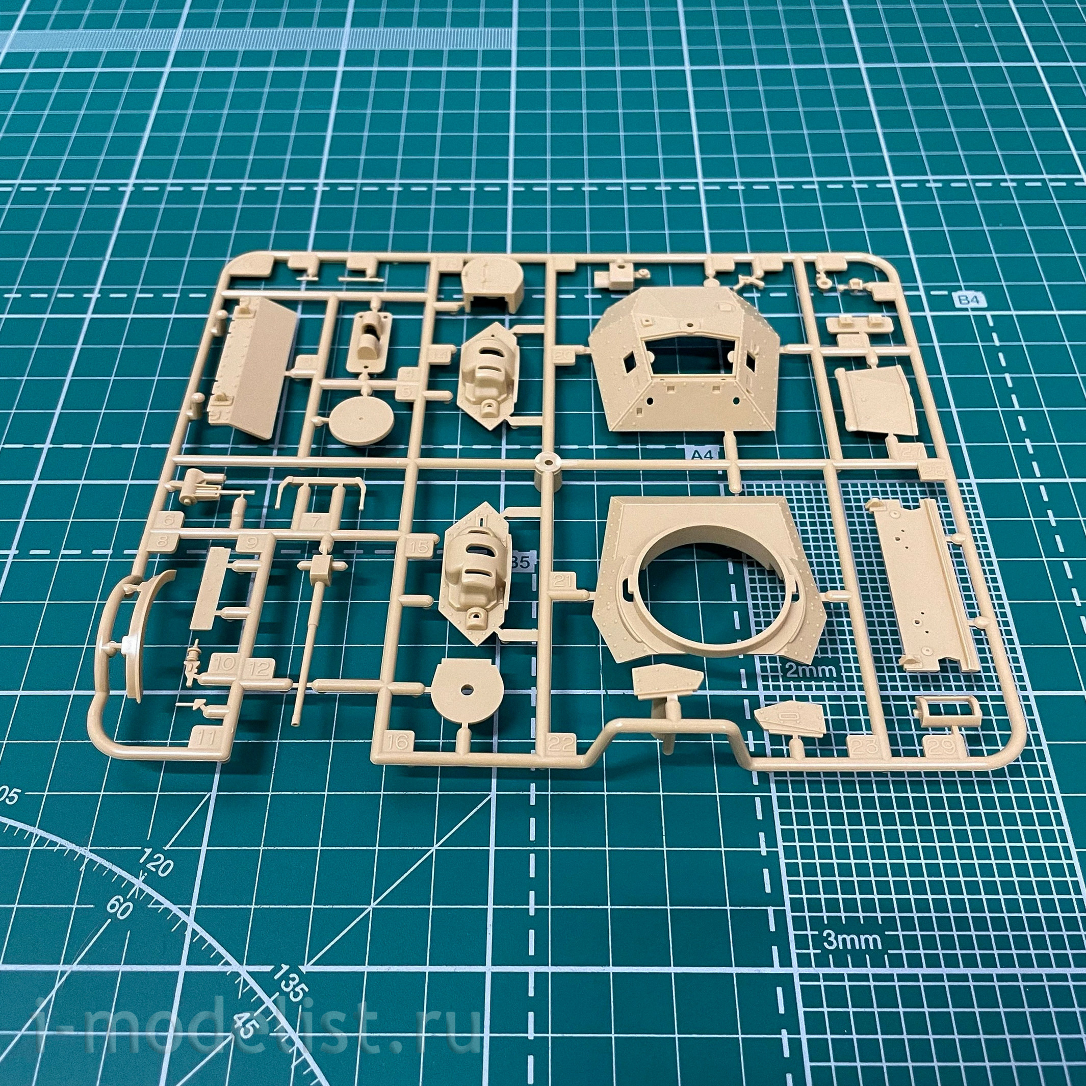 32541 Tamiya 1/48 Британский крейсерский танк Crusader Mk.I/II