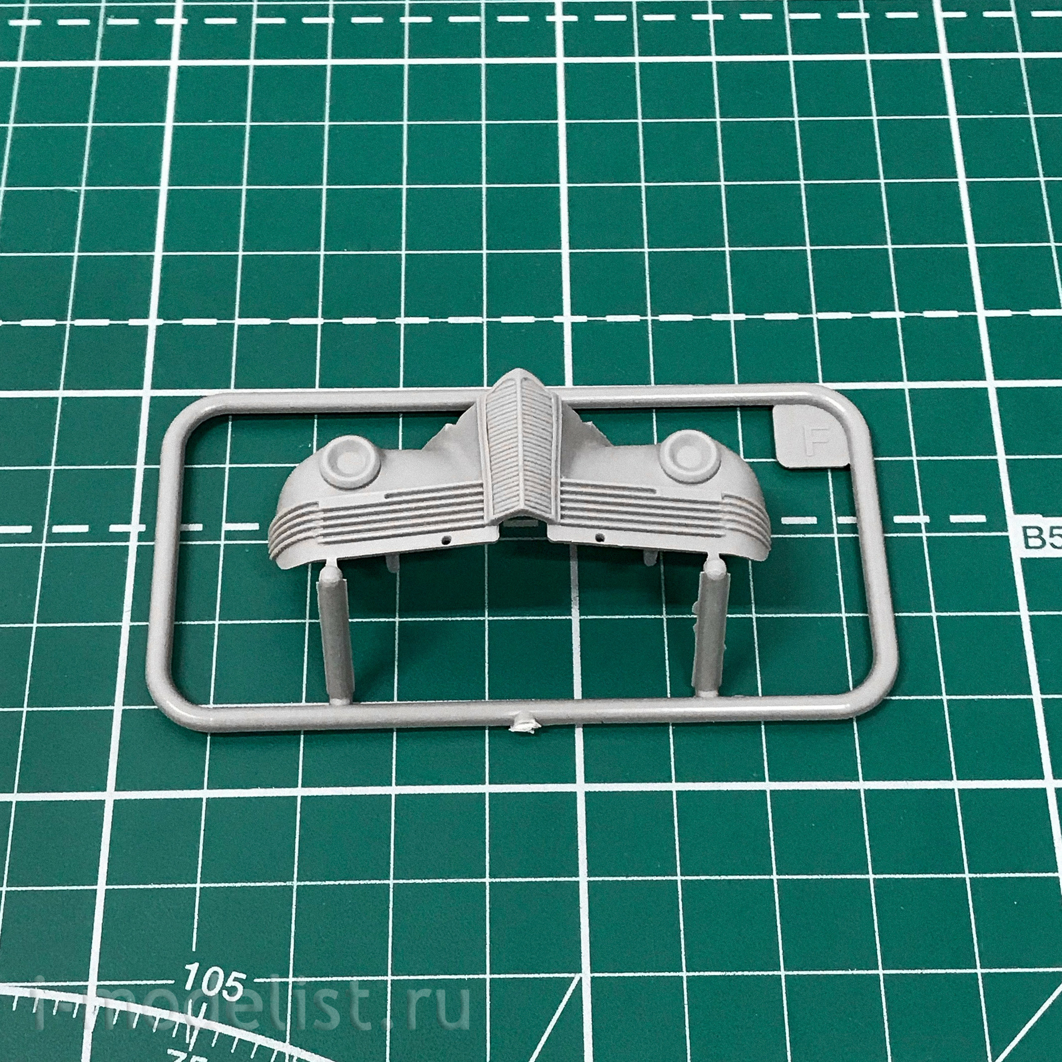 815 Roden 1/35 Автомобиль 1941 Packard Clipper