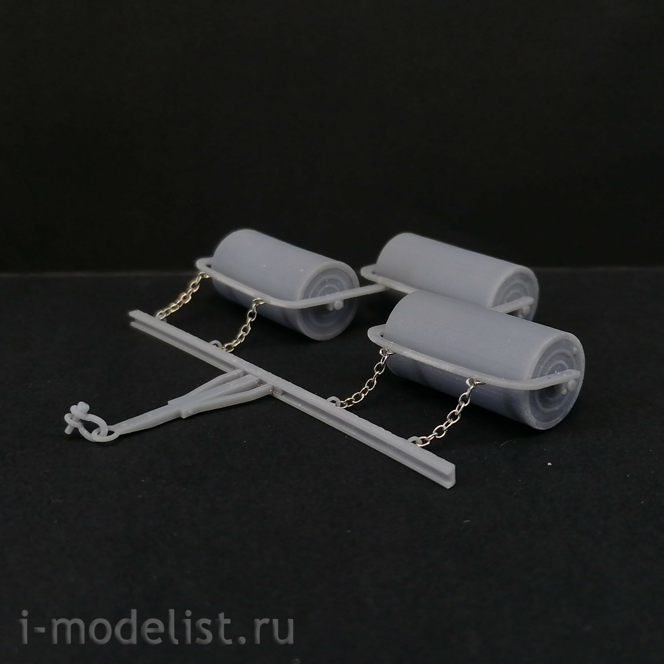 DMS-35110 ДМС 1/35 Каток 3КВГ-1 (УкрТрестСельМаш)