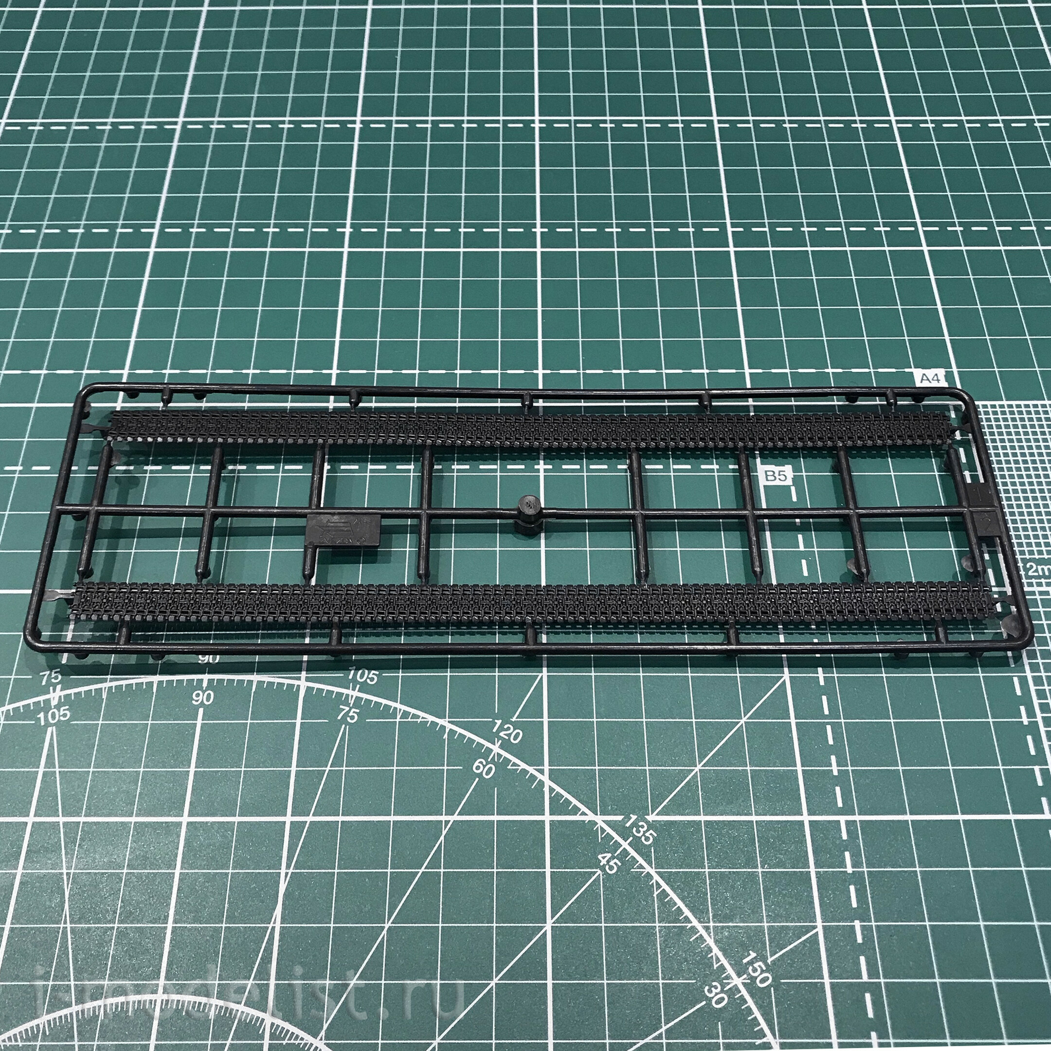 5011ПН Звезда 1/72 Подарочный набор: Советский тяжелый танк ИС-2