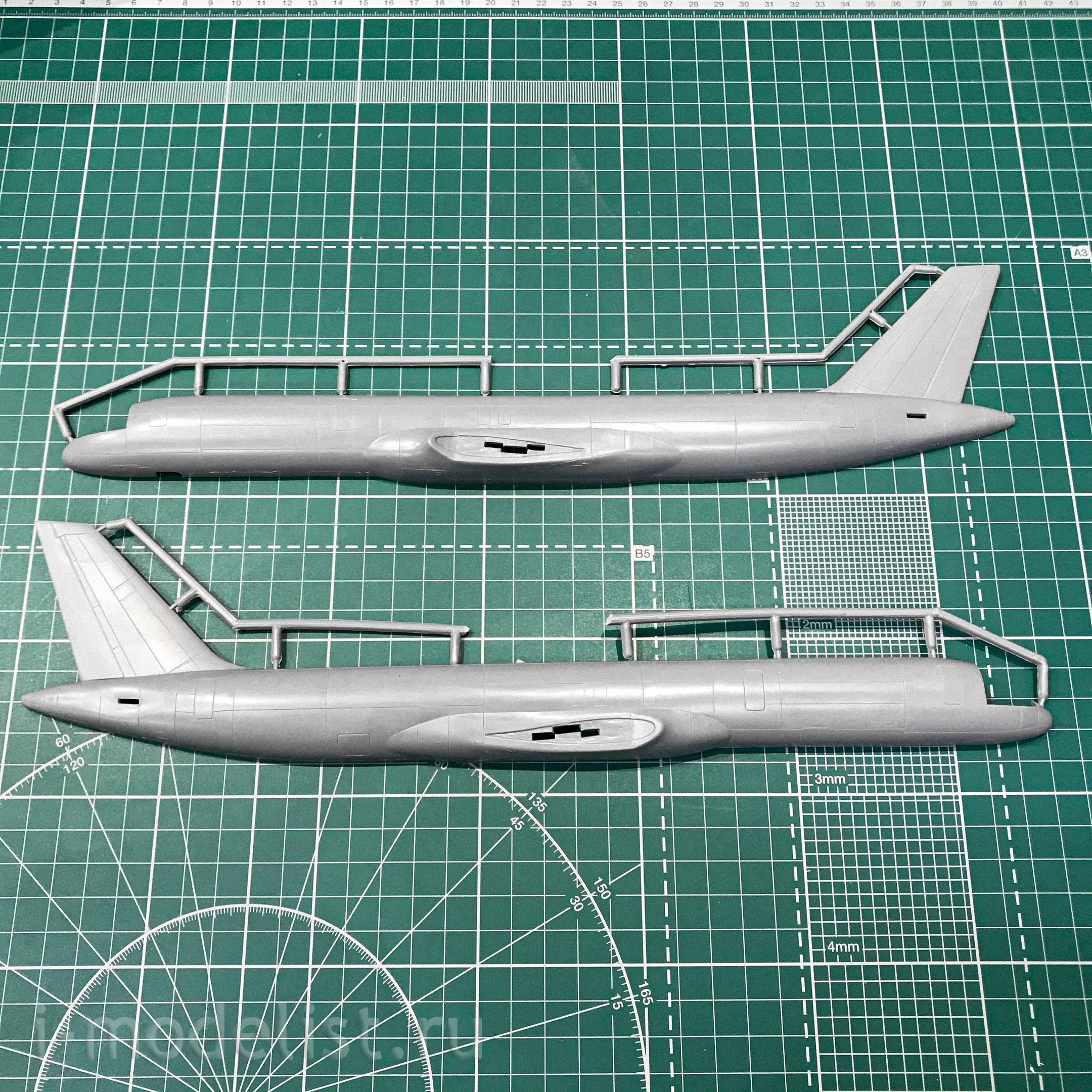 14428 Восточный экспресс 1/144 Среднемагистральный авиалайнер Б-752 VIM