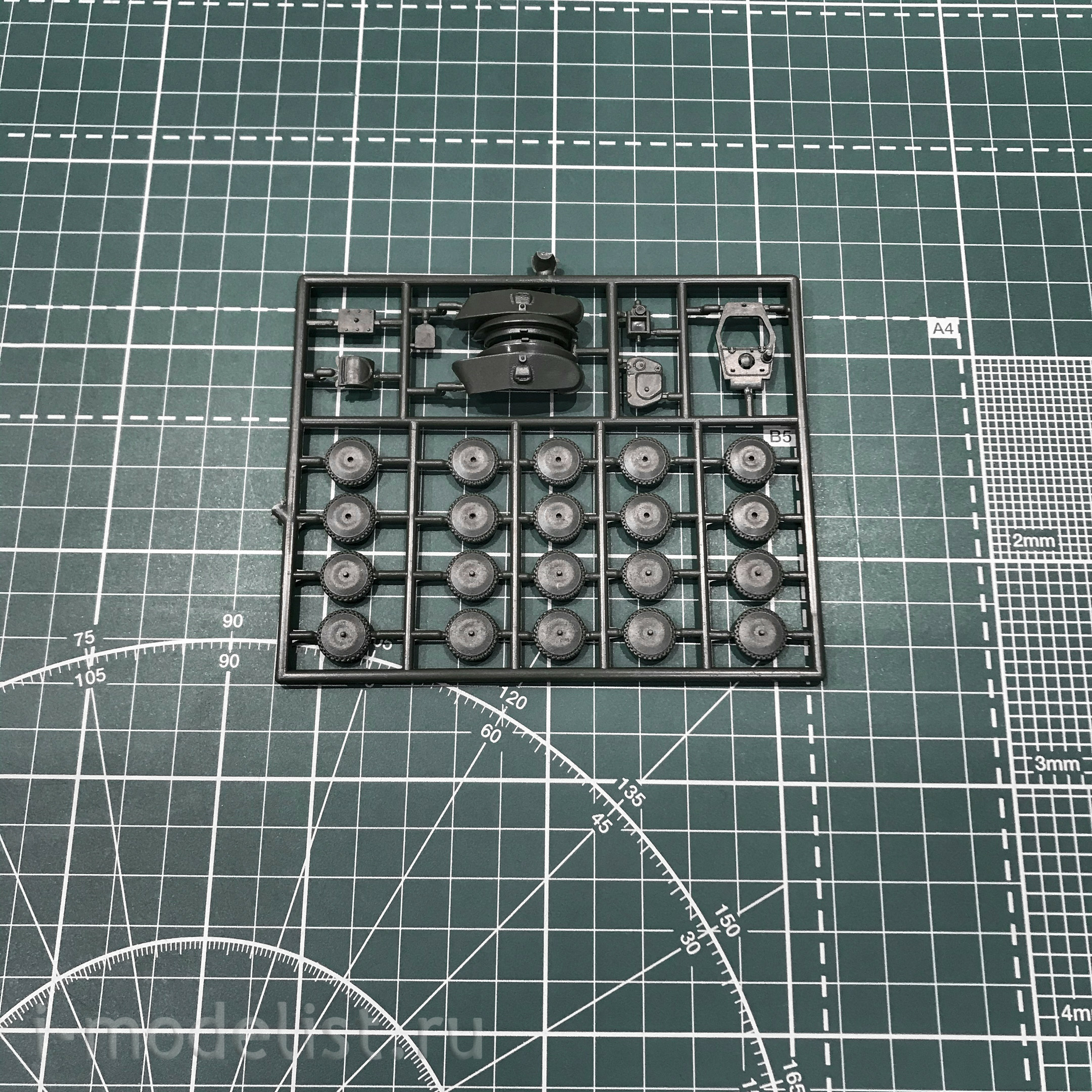 7078 Italeri 1/72 Танк тип 34/76 Model 1943