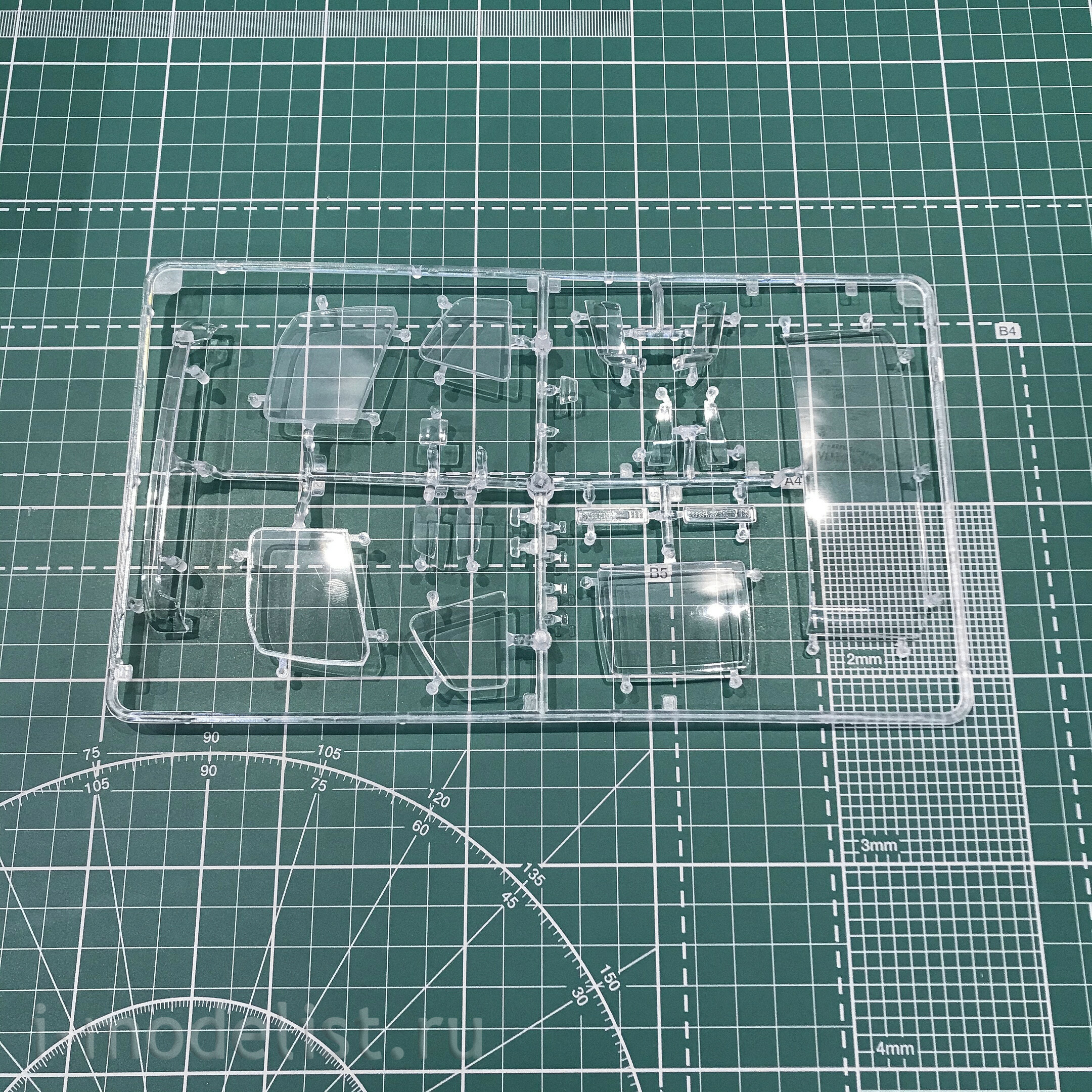 80336 HobbyBoss 1/48 Советский истребитель М-17 ПФ 