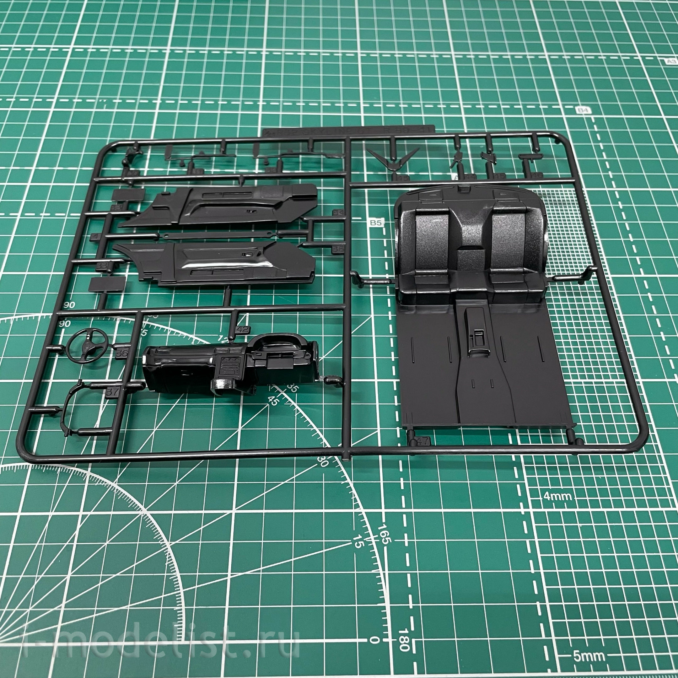 05959 Aoshima 1/24 Initial D Rin Hojo BNR32 Skyline GT-R