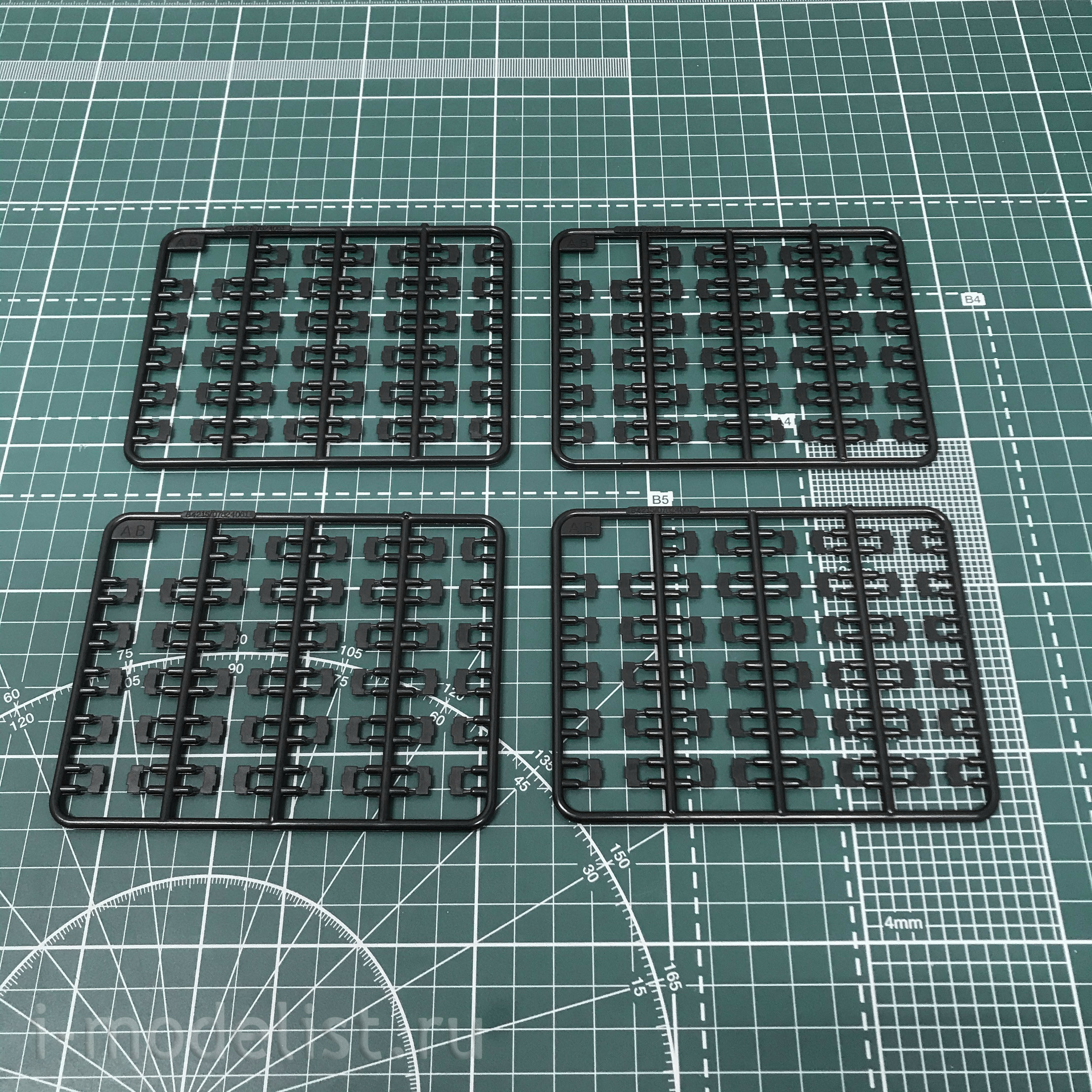 84508 HobbyBoss 1/35 Шведская ЗСУ LvKv 9040C
