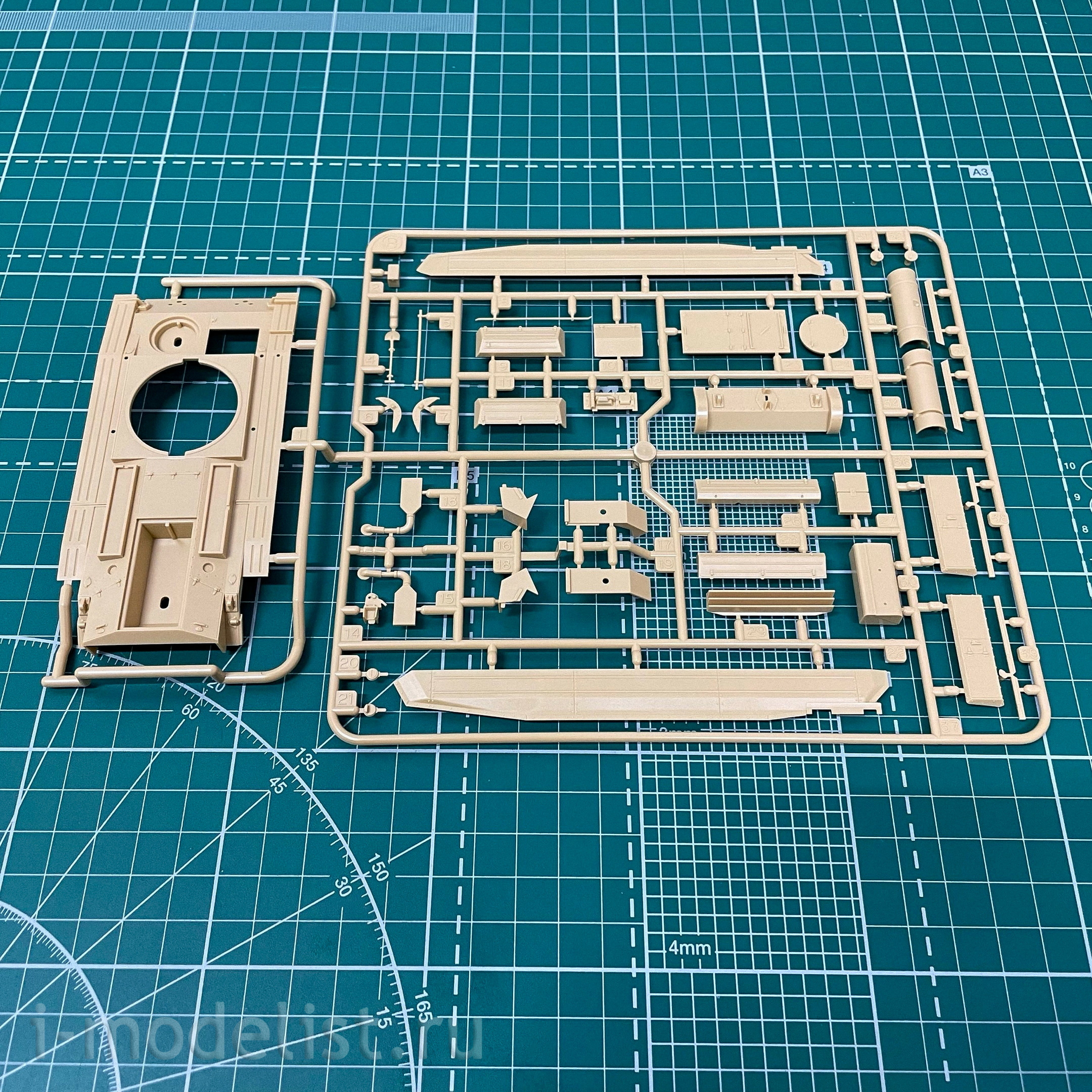 32541 Tamiya 1/48 Британский крейсерский танк Crusader Mk.I/II