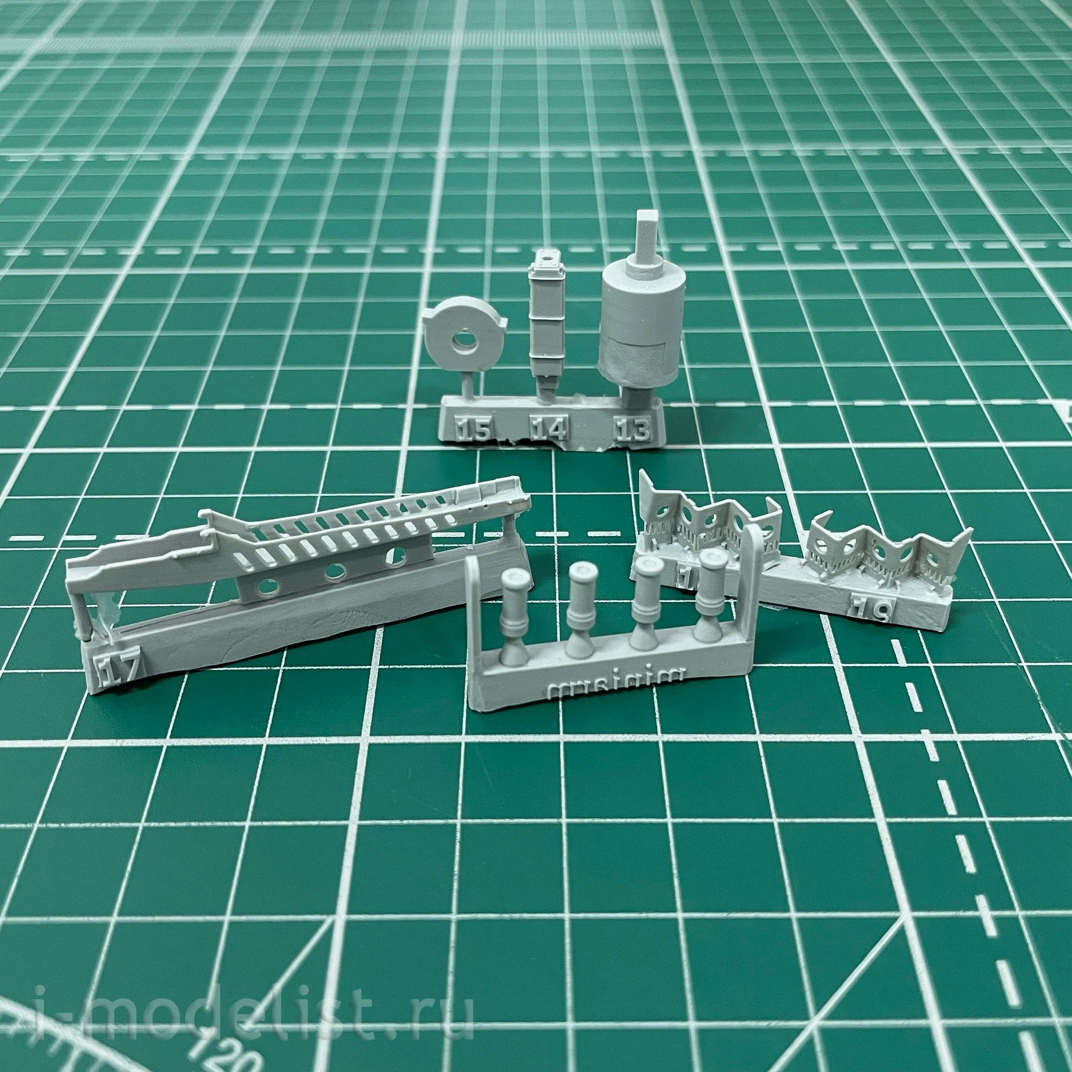 35236 Miniarm 1/35 Конверсия 4386 Тайфун-ВДВ с боевым модулем 32В01
