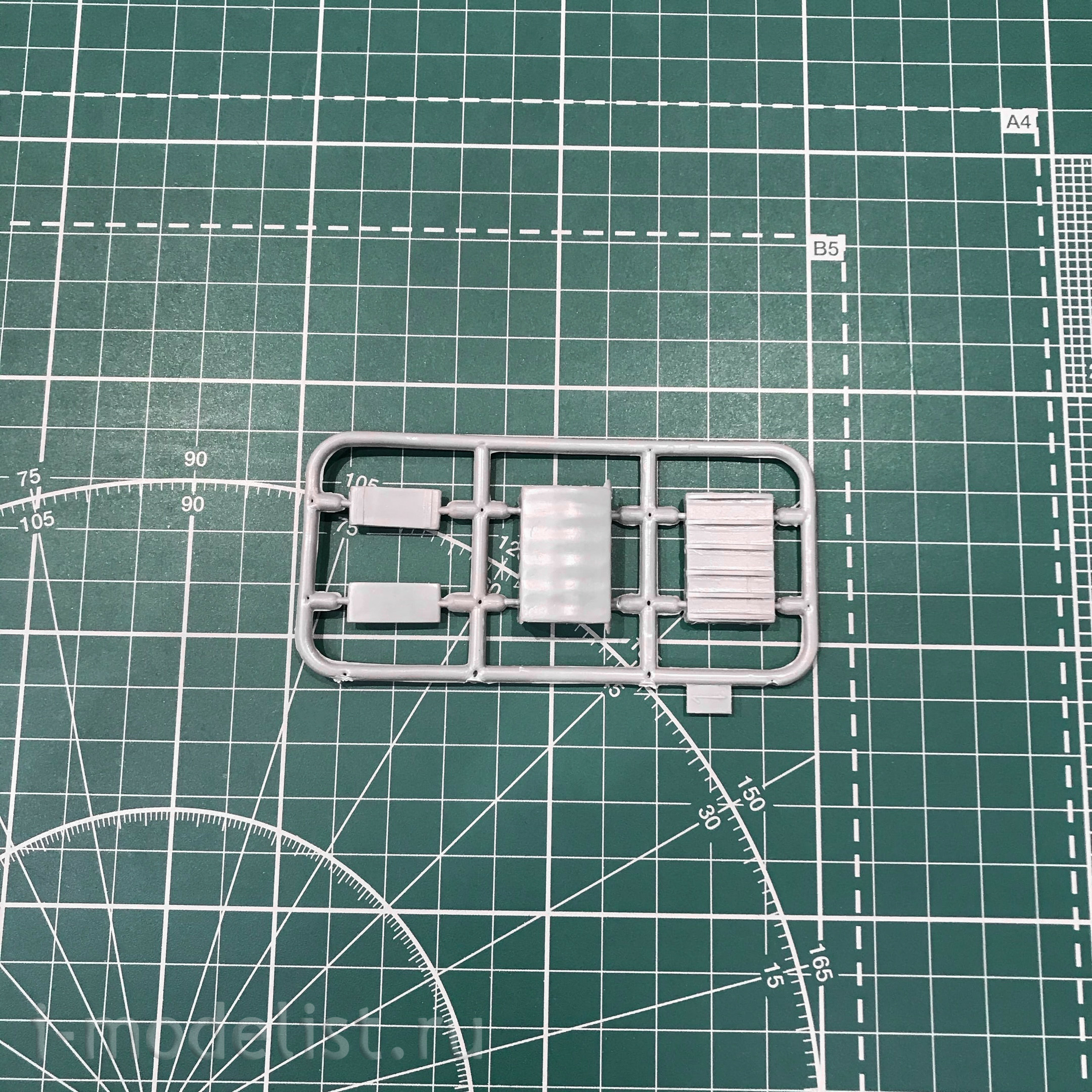 14600 Восточный экспресс 1/144 Набор аэродромной техники № 1