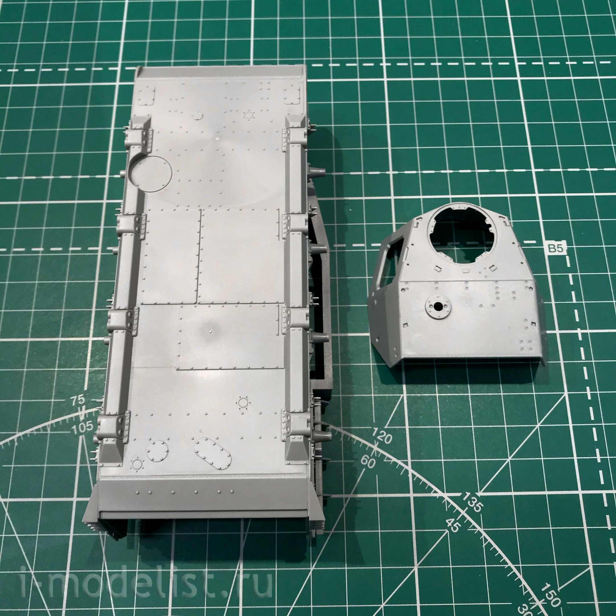 BT-001 Border Model 1/35 Pz.Kpfw.IV Ausf.G Mid/Late (2 IN 1)