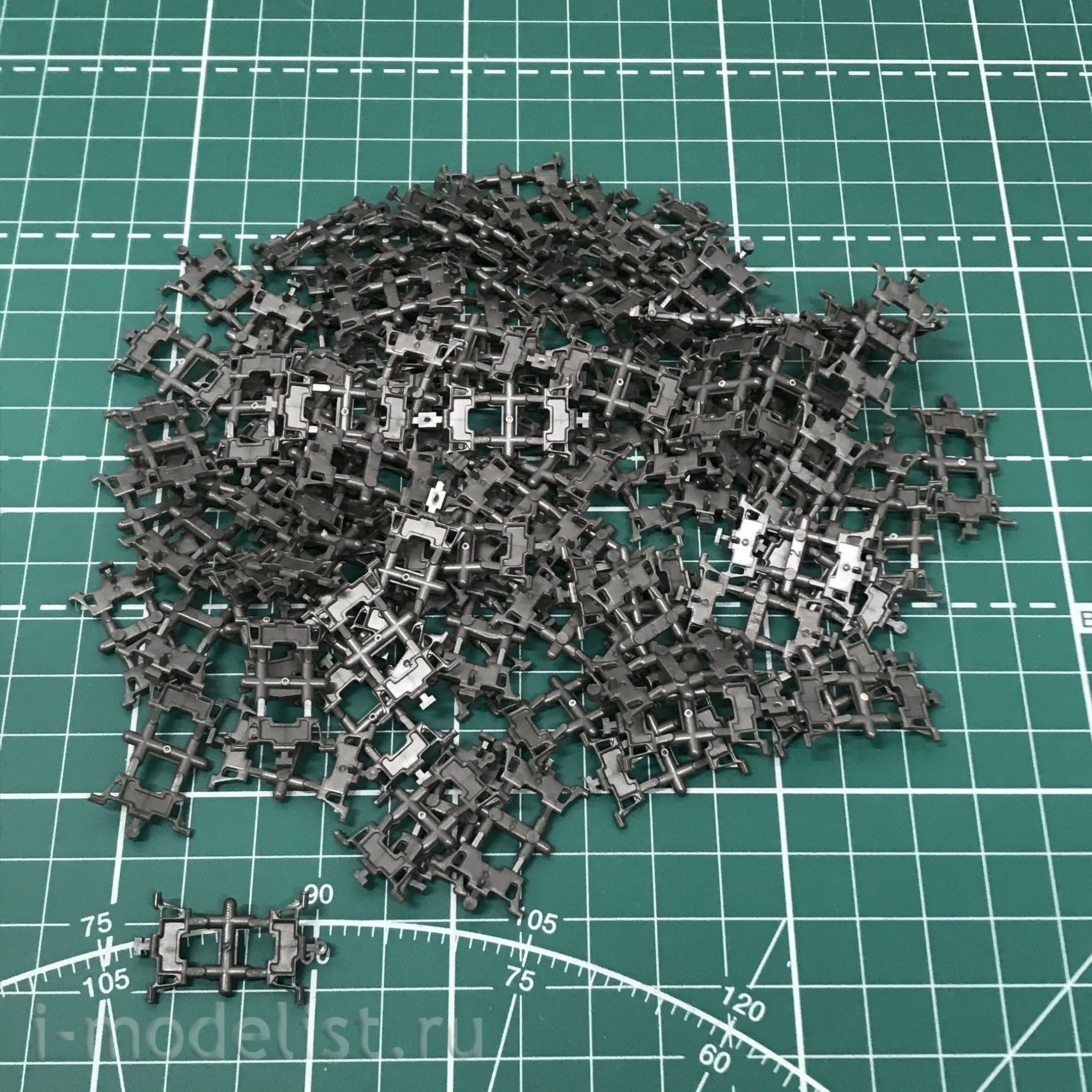 84508 HobbyBoss 1/35 Шведская ЗСУ LvKv 9040C