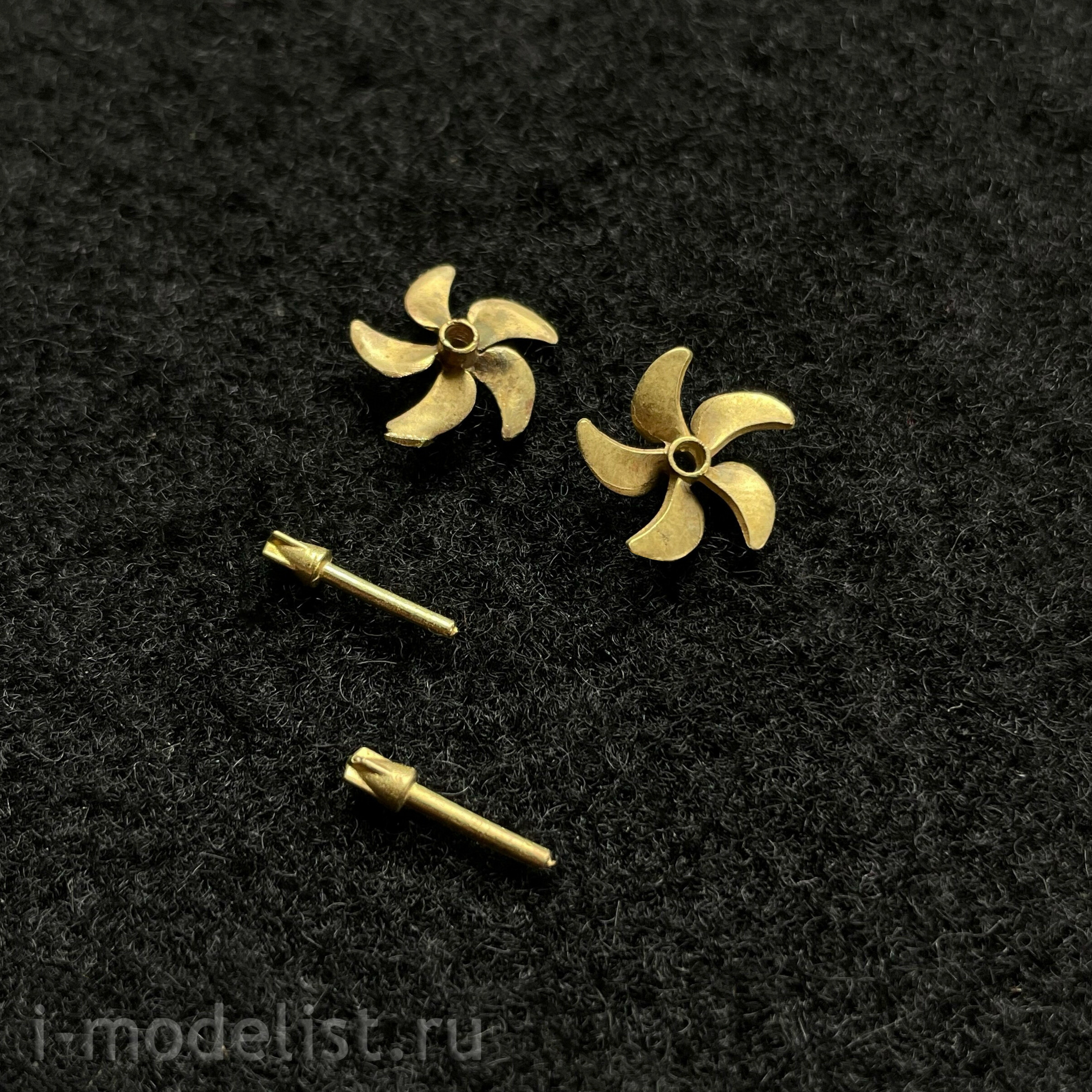 EB350046 Эскадра 1/350 Винт 5-лопастной 11 мм АПЛ Тула (2 шт/уп)