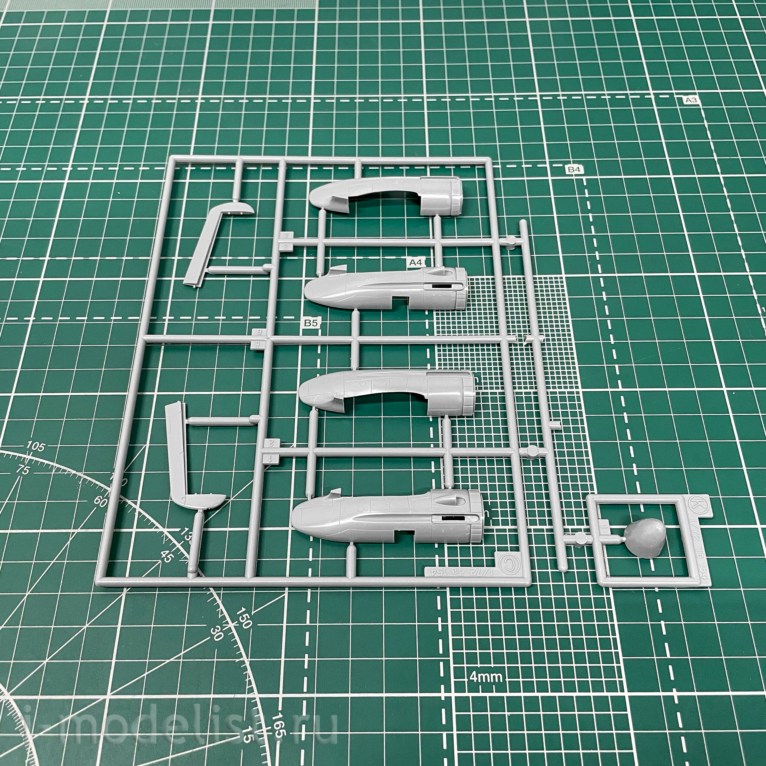 02193 Hasegawa 1/72 Самолёты Ta.154 A-1 и Fw-190A-8