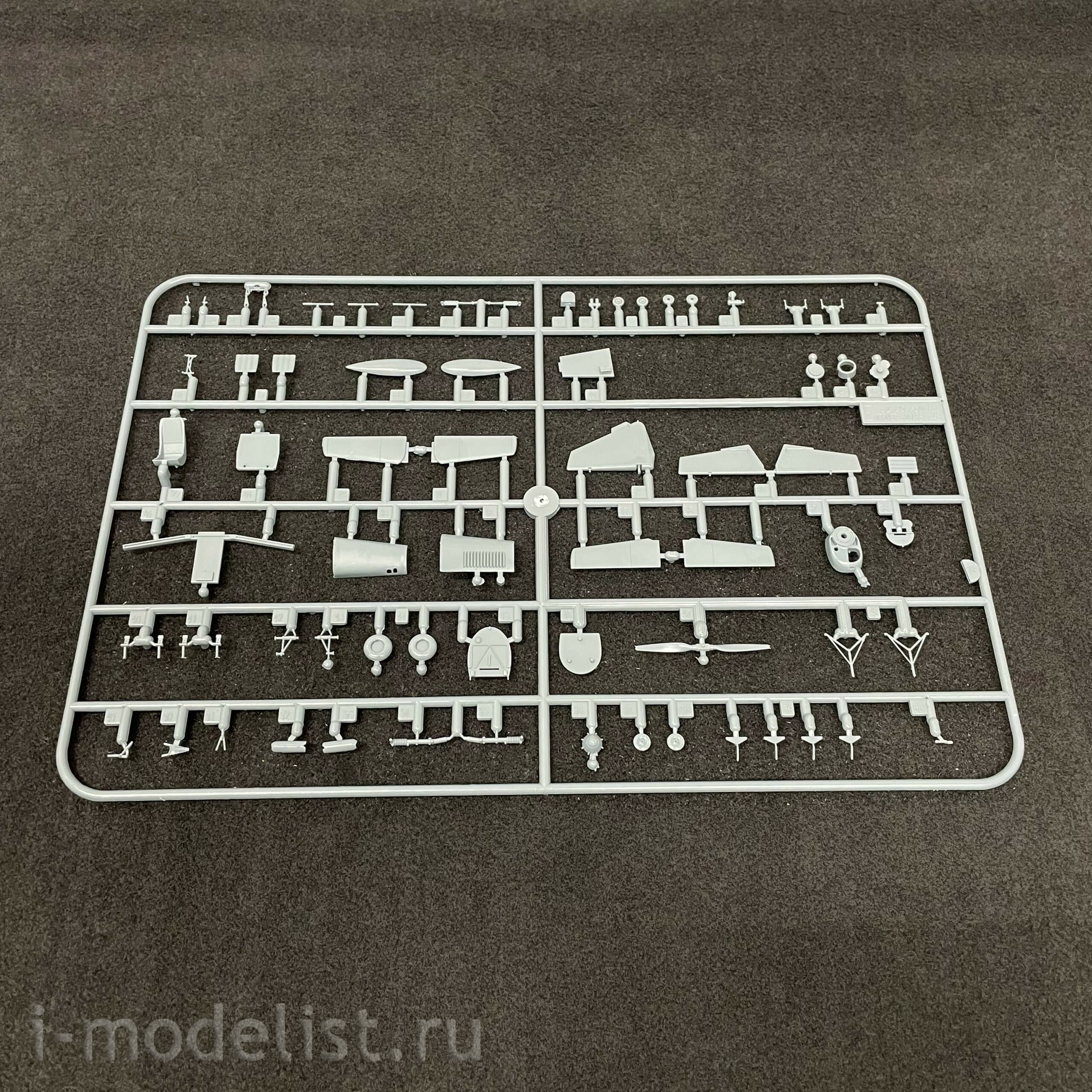 82181 Eduard 1/48 Самолёт Zlin Z-126 версия Profipack