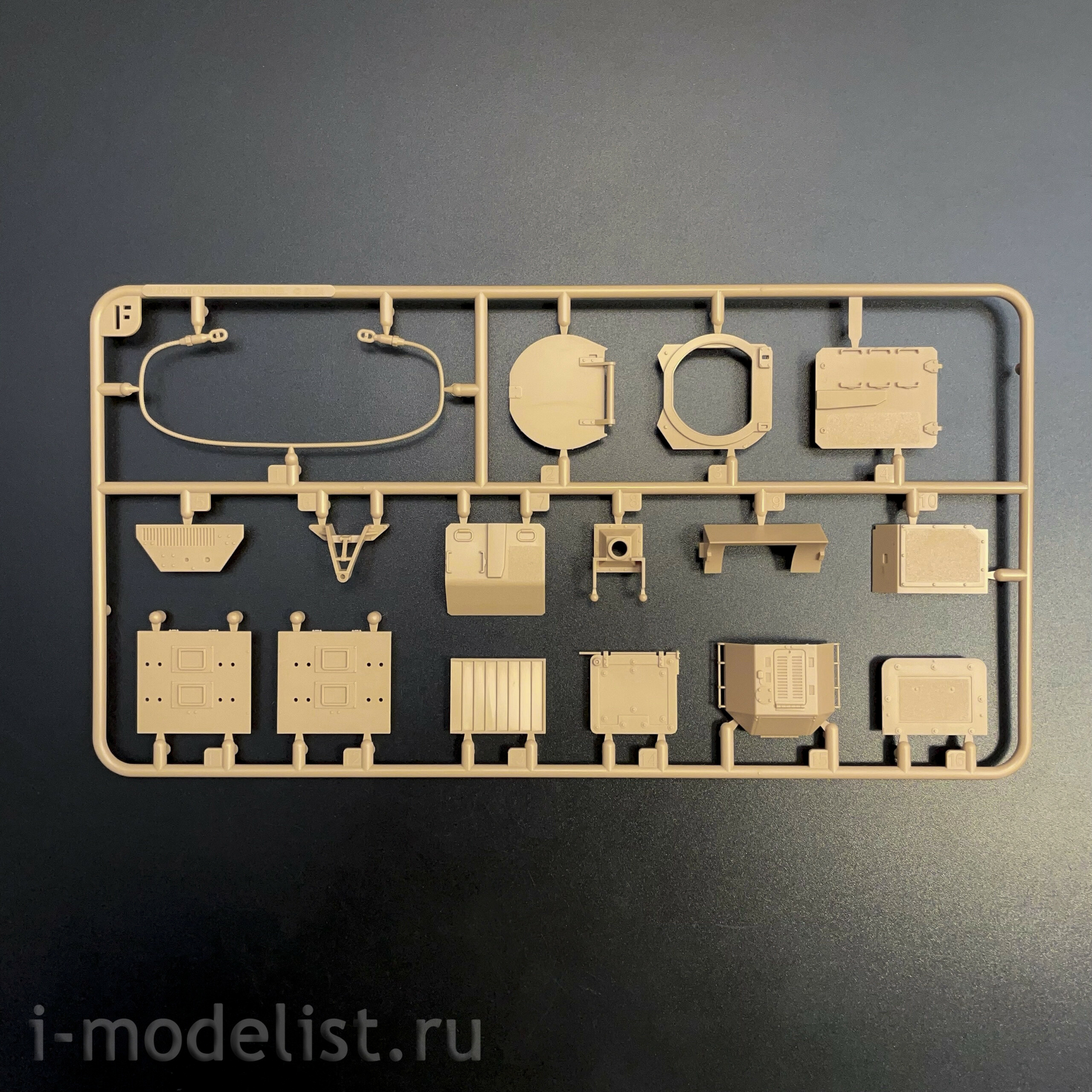 RM-5129 Rye Field Model 1/35 Самоходная гаубица M109A7 Paladin