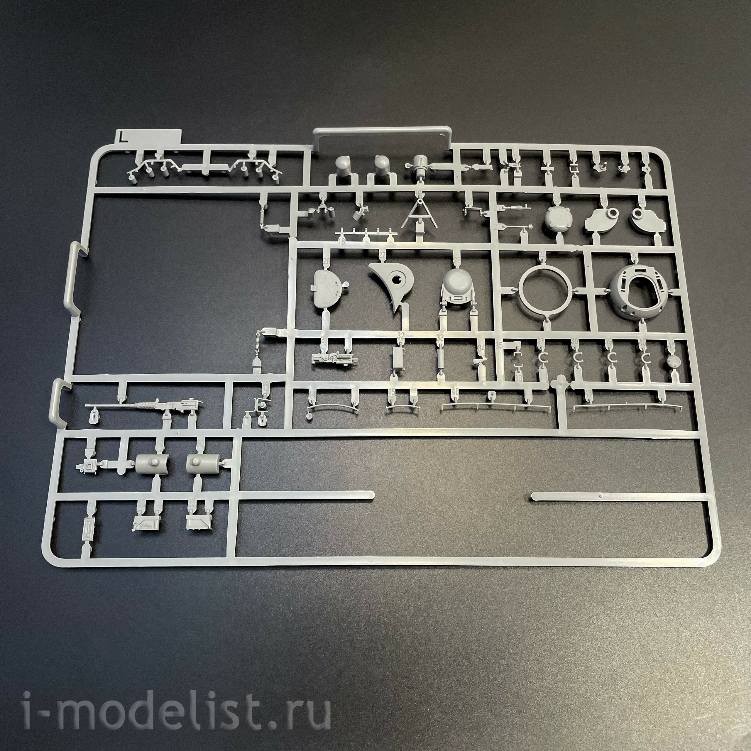 2203 Takom 1/35 Тяжёлый танк Т-57