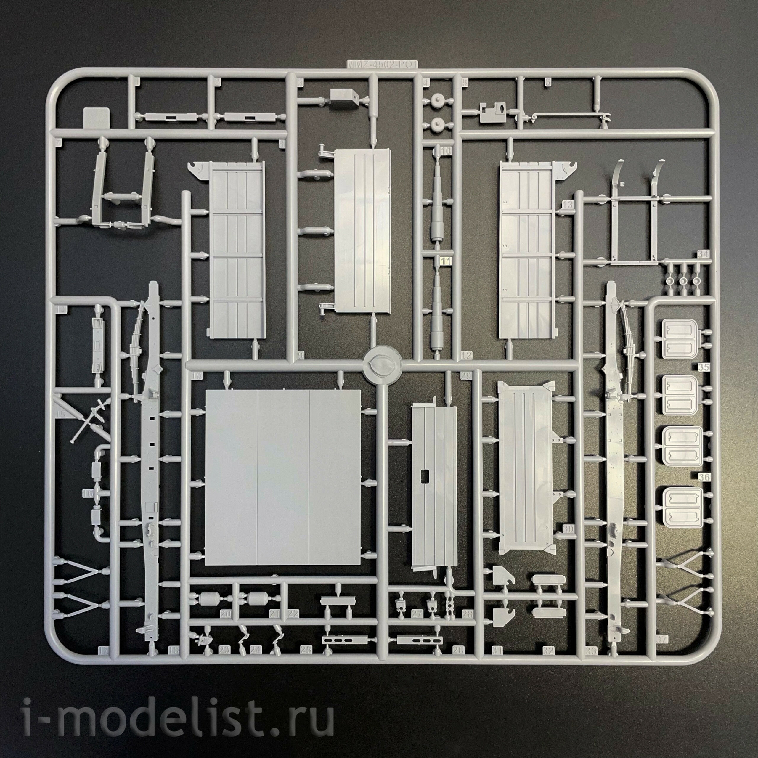 3505AVD AVD Models 1/35 Самосвал ЗИЛ-ММЗ-4502