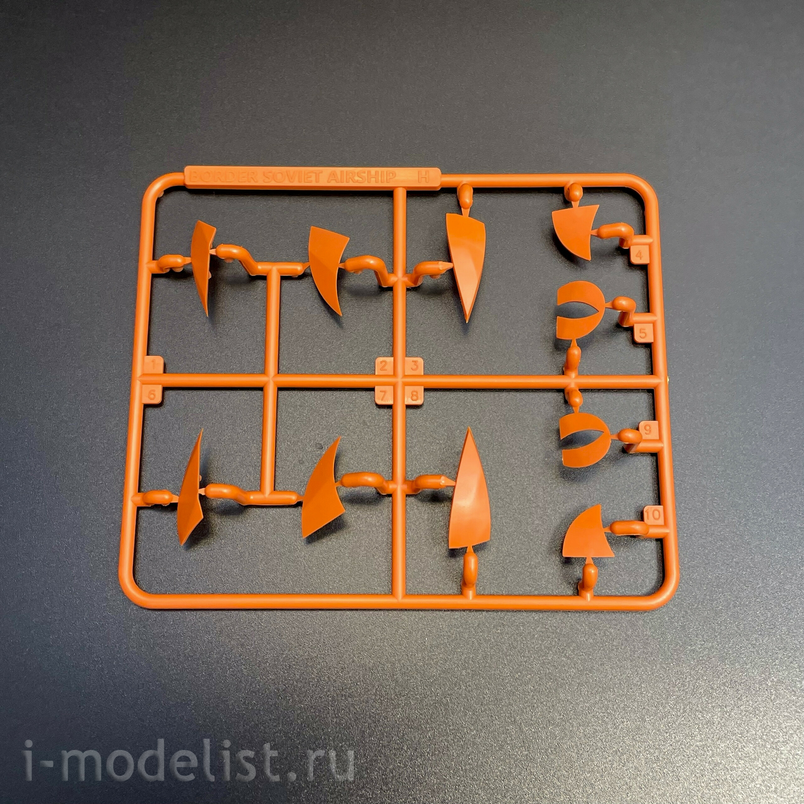 BC-004 Border Model Боевой дирижабль Киров