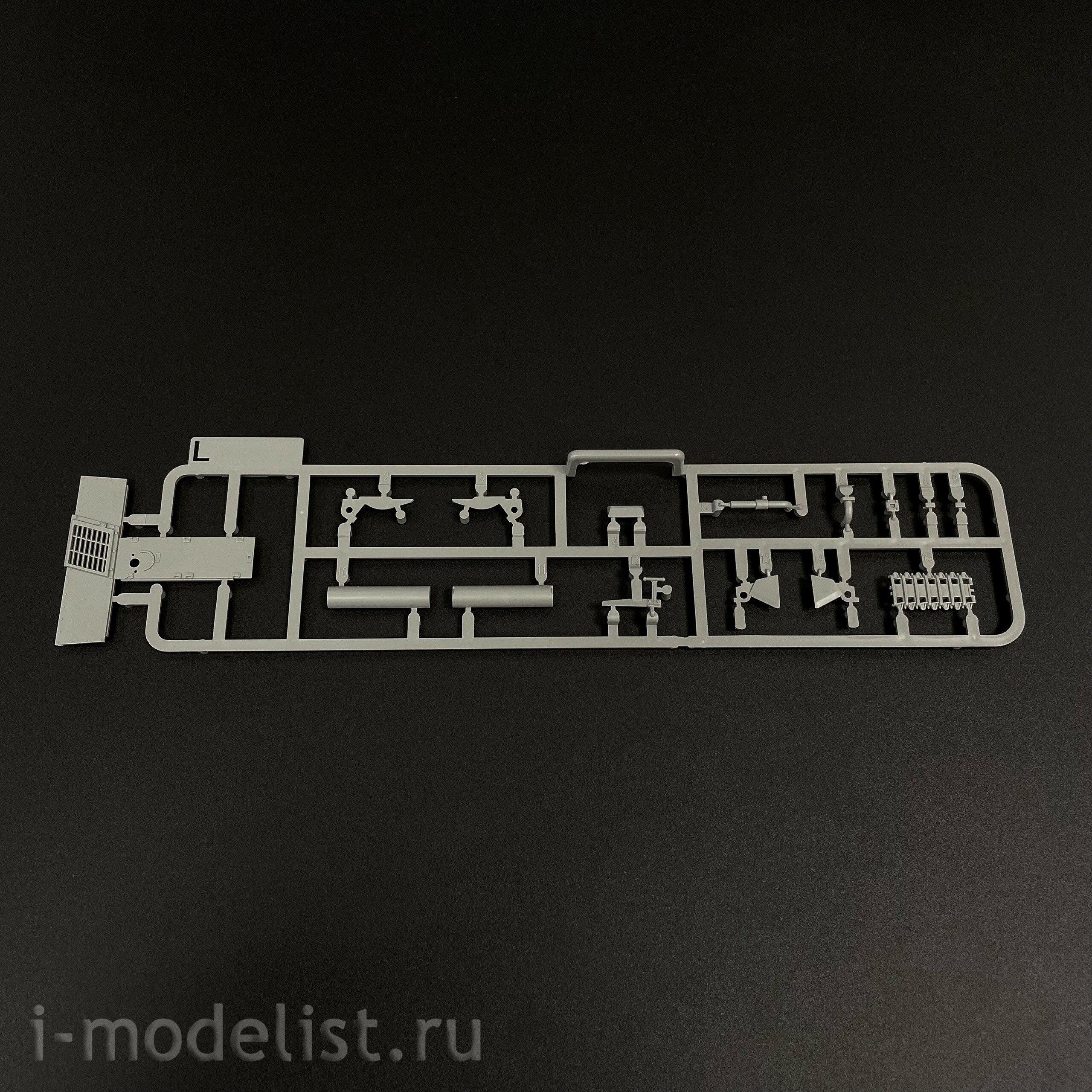 2170X Takom 1/35 Немецкая САУ Jagdpanzer 38(t) Hetzer (ранняя) Ограниченная серия (без интерьера)