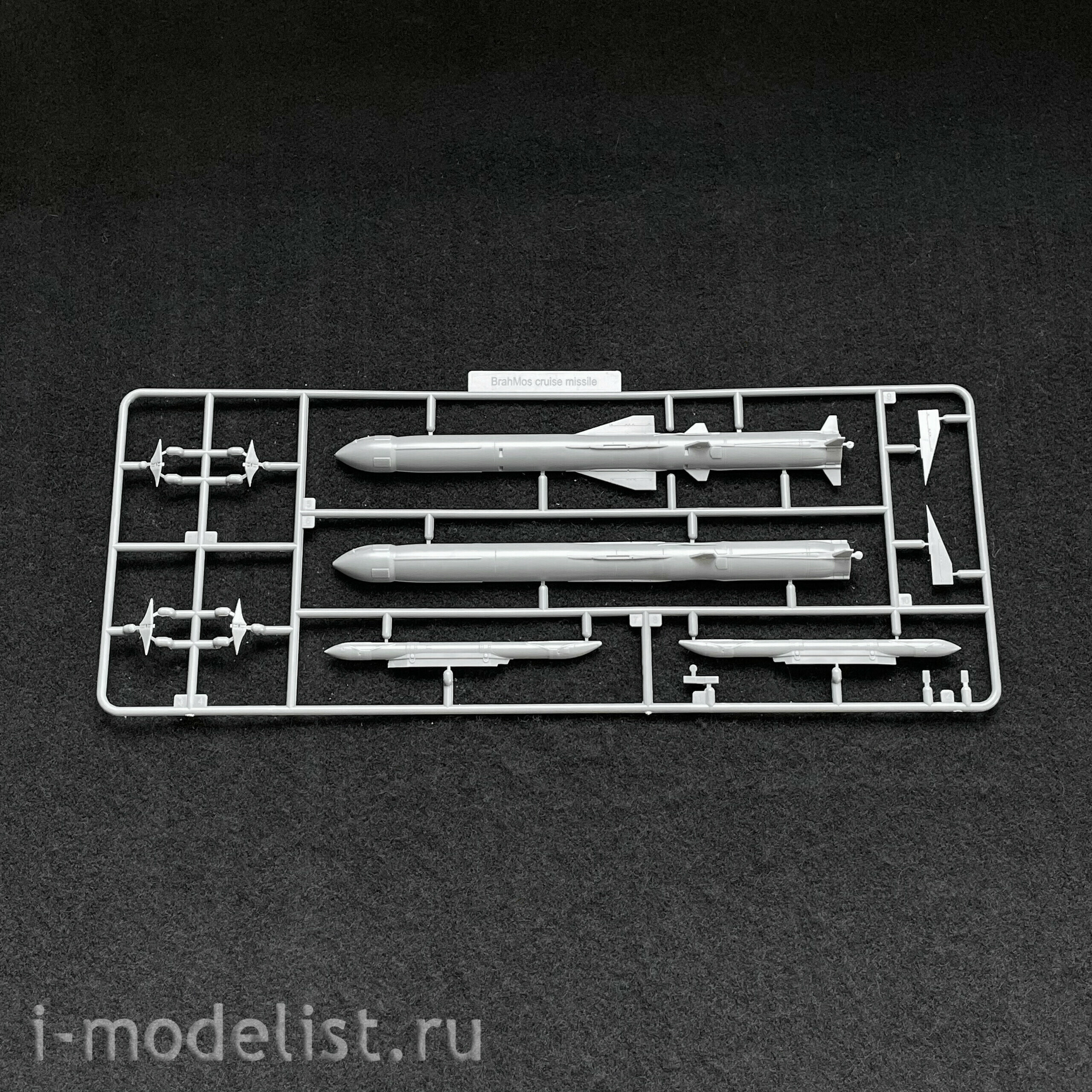 L4826 Great Wall Hobby 1/48 Истребитель серии 30MКi 